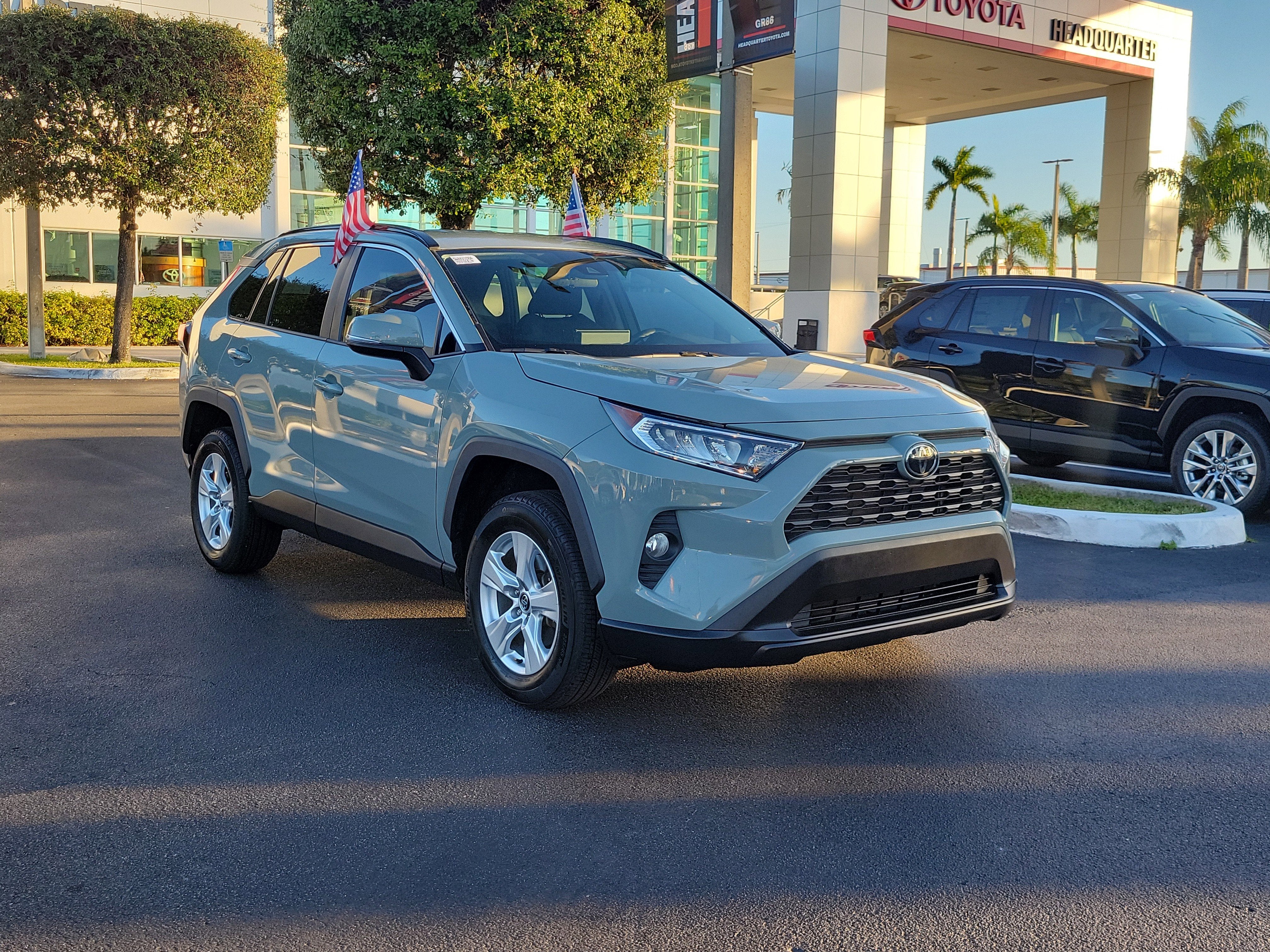 2021 Toyota RAV4 XLE