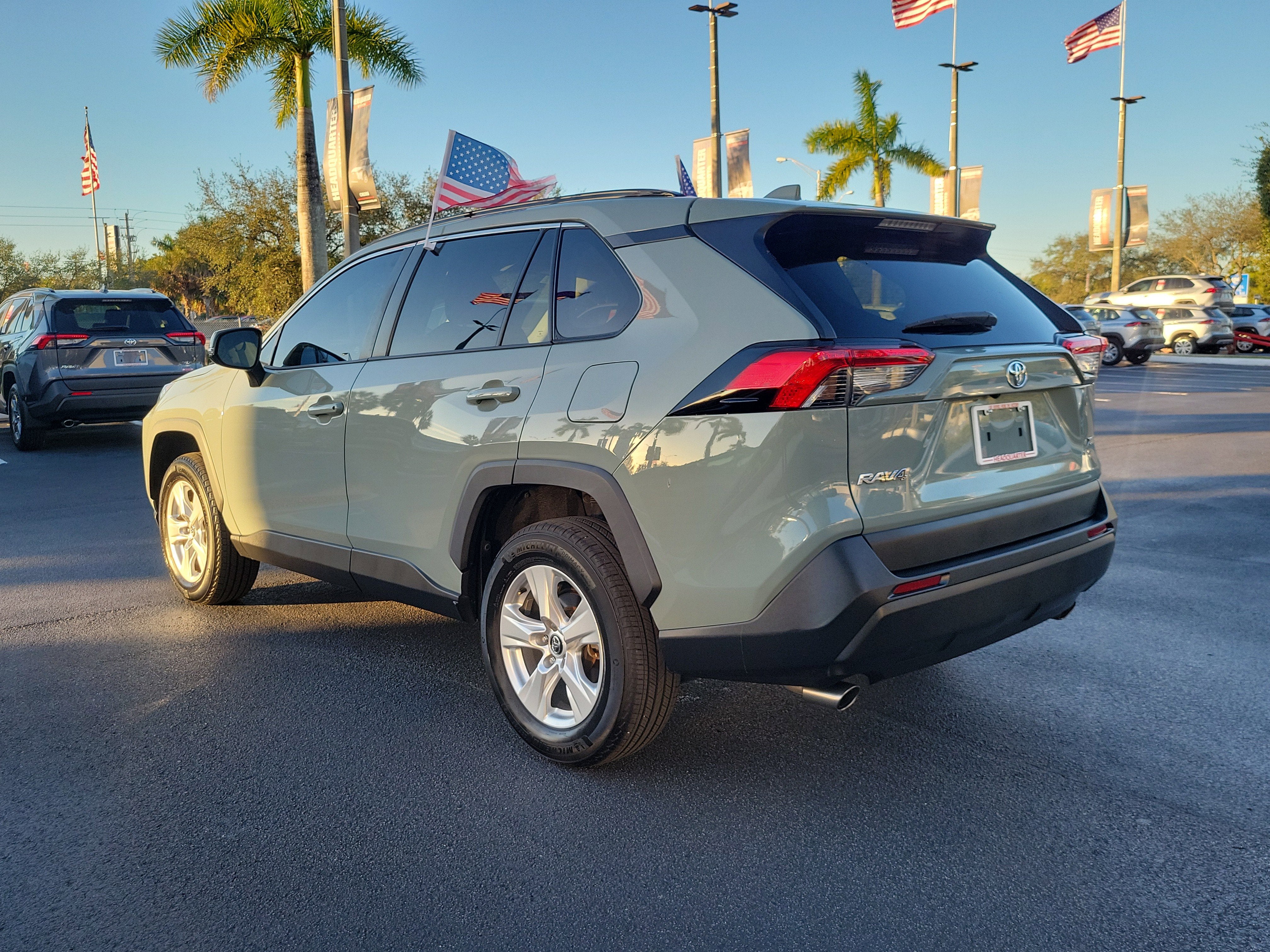 2021 Toyota RAV4 XLE