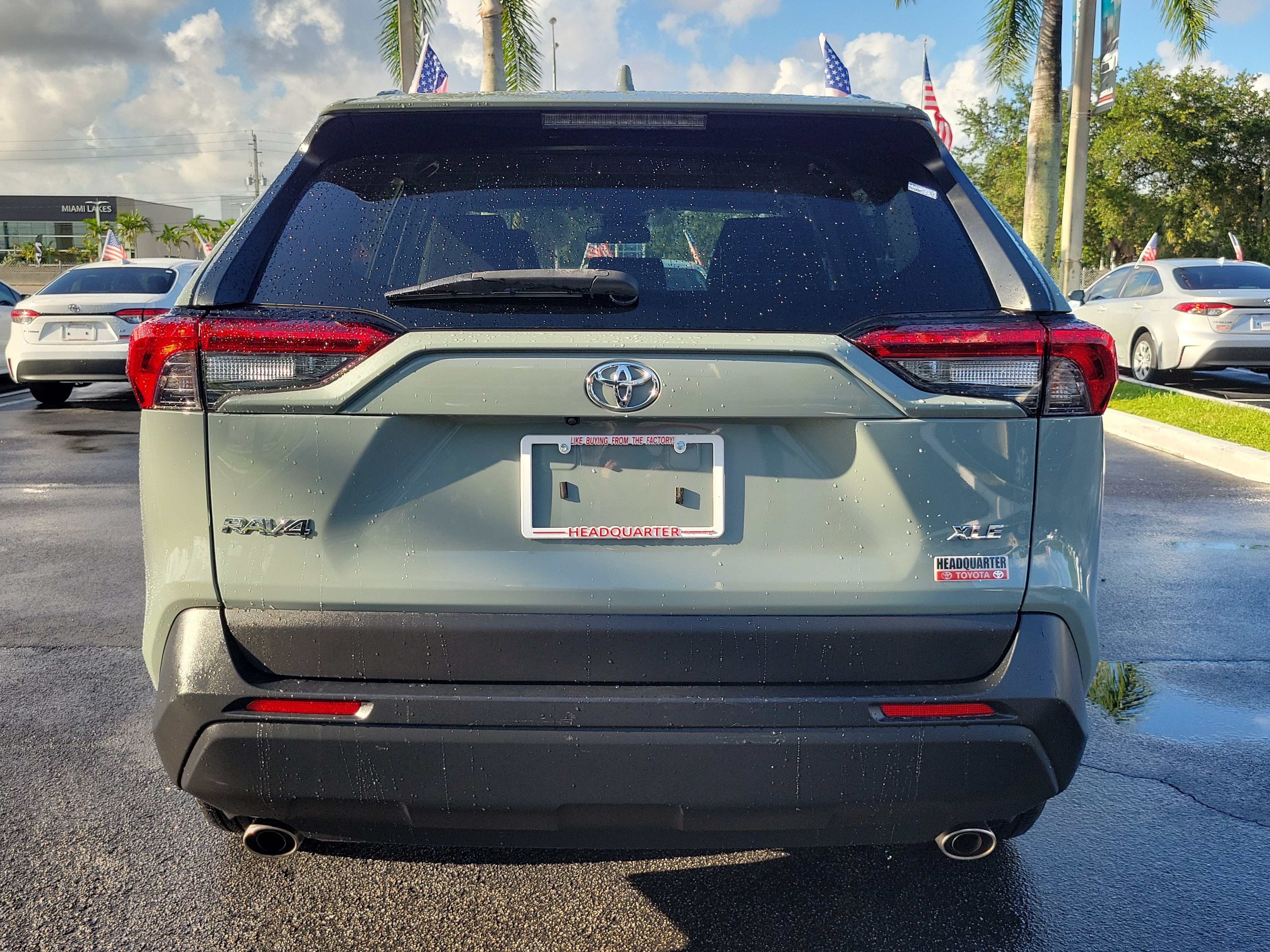 2023 Toyota RAV4 XLE