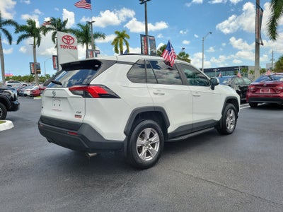 2023 Toyota RAV4 XLE