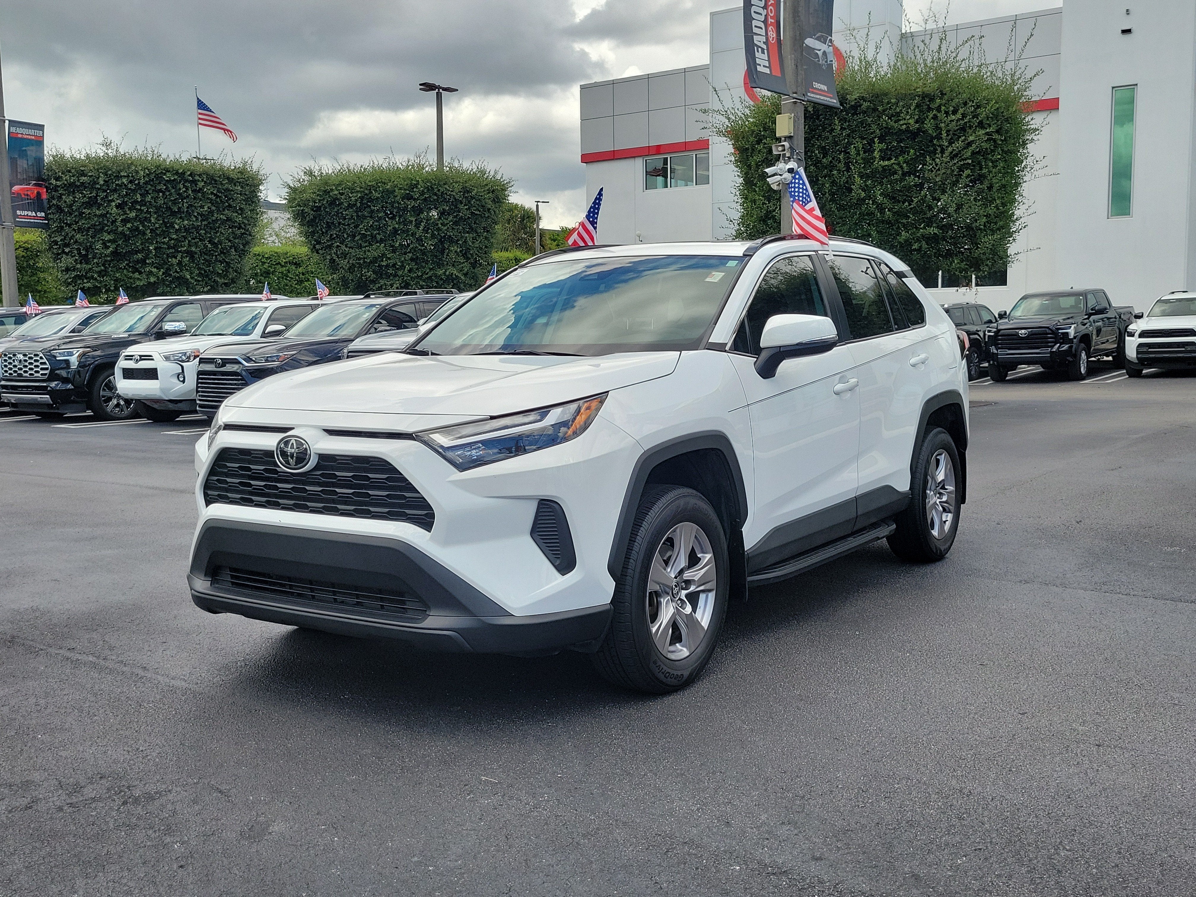 2023 Toyota RAV4 XLE