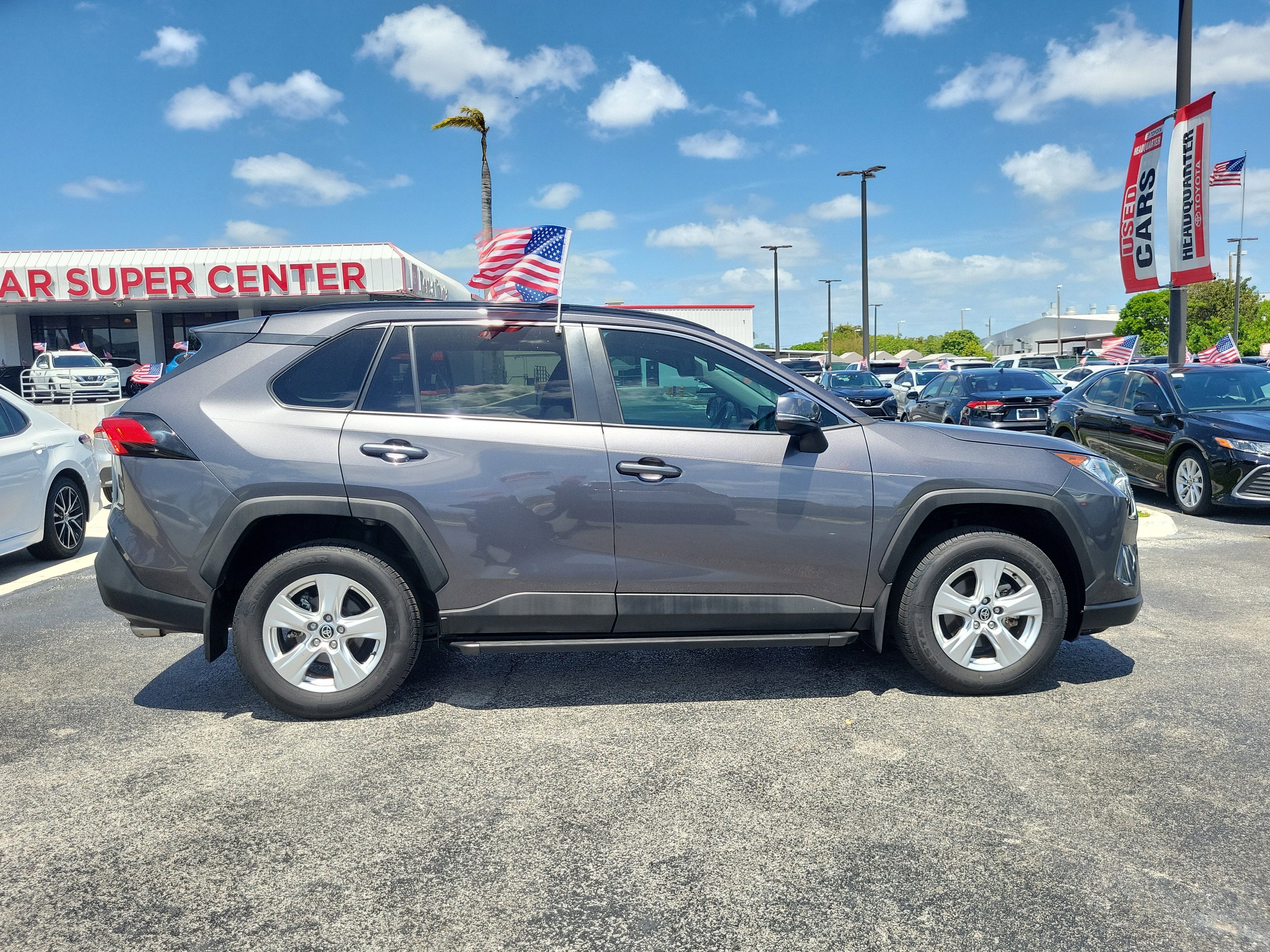 2021 Toyota RAV4 XLE