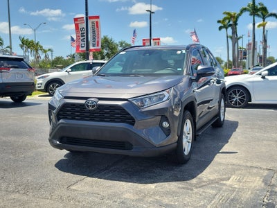 2021 Toyota RAV4 XLE