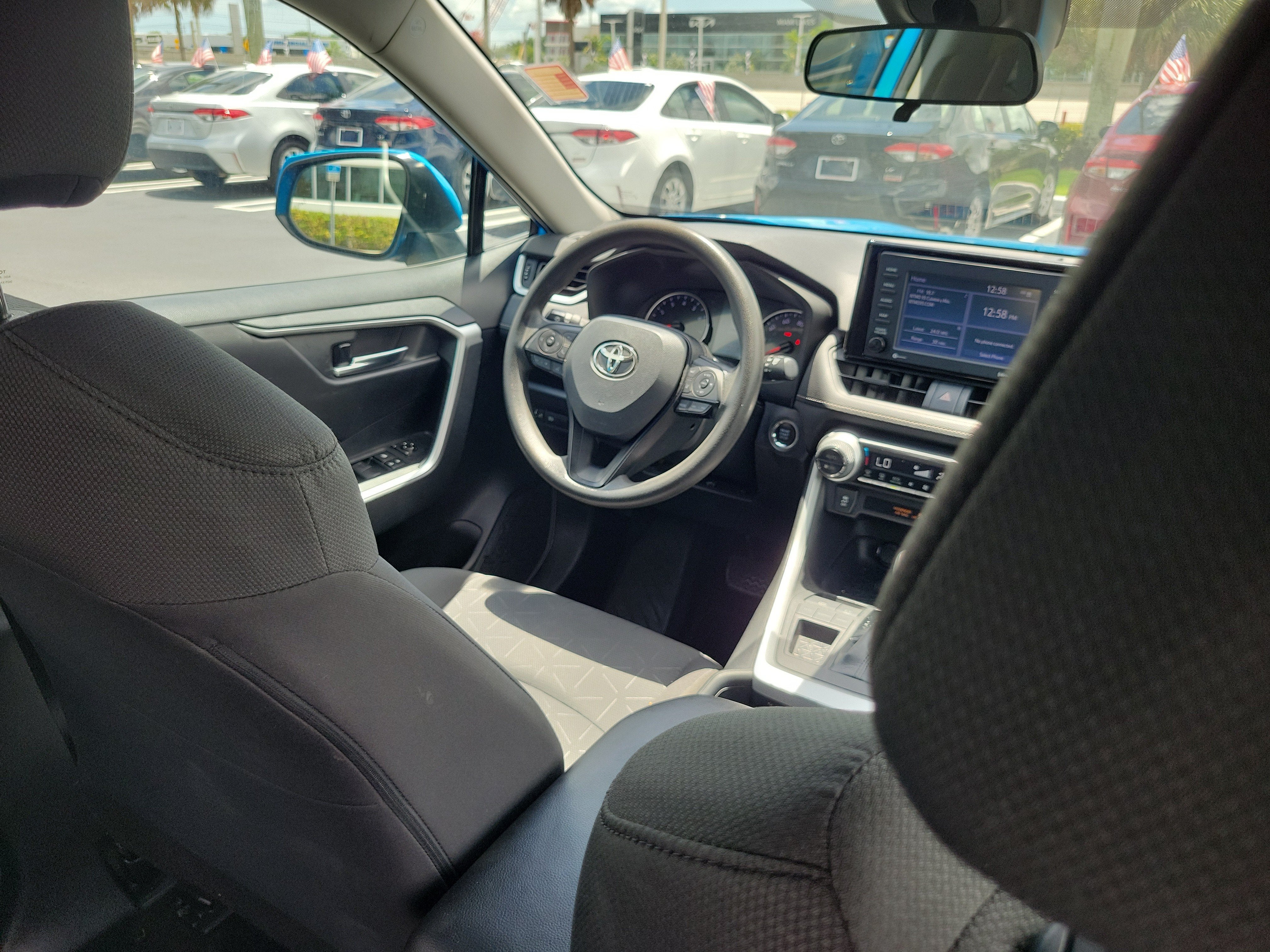 2021 Toyota RAV4 XLE