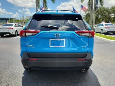 2021 Toyota RAV4 XLE