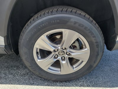 2022 Toyota RAV4 XLE