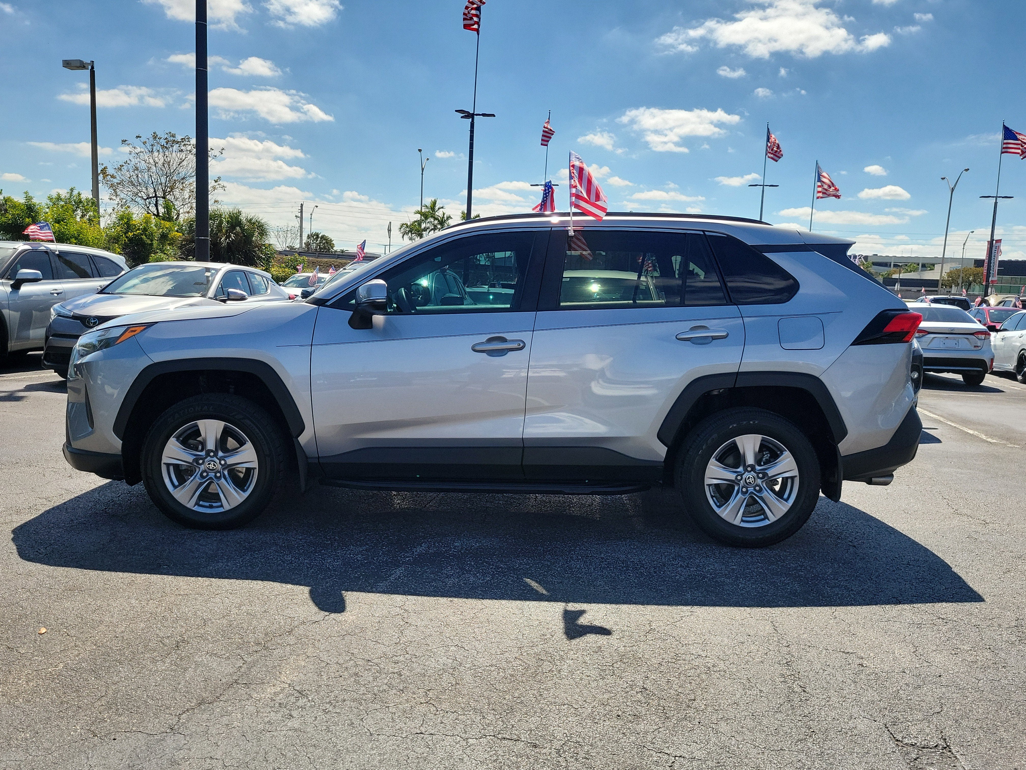 2023 Toyota RAV4 XLE