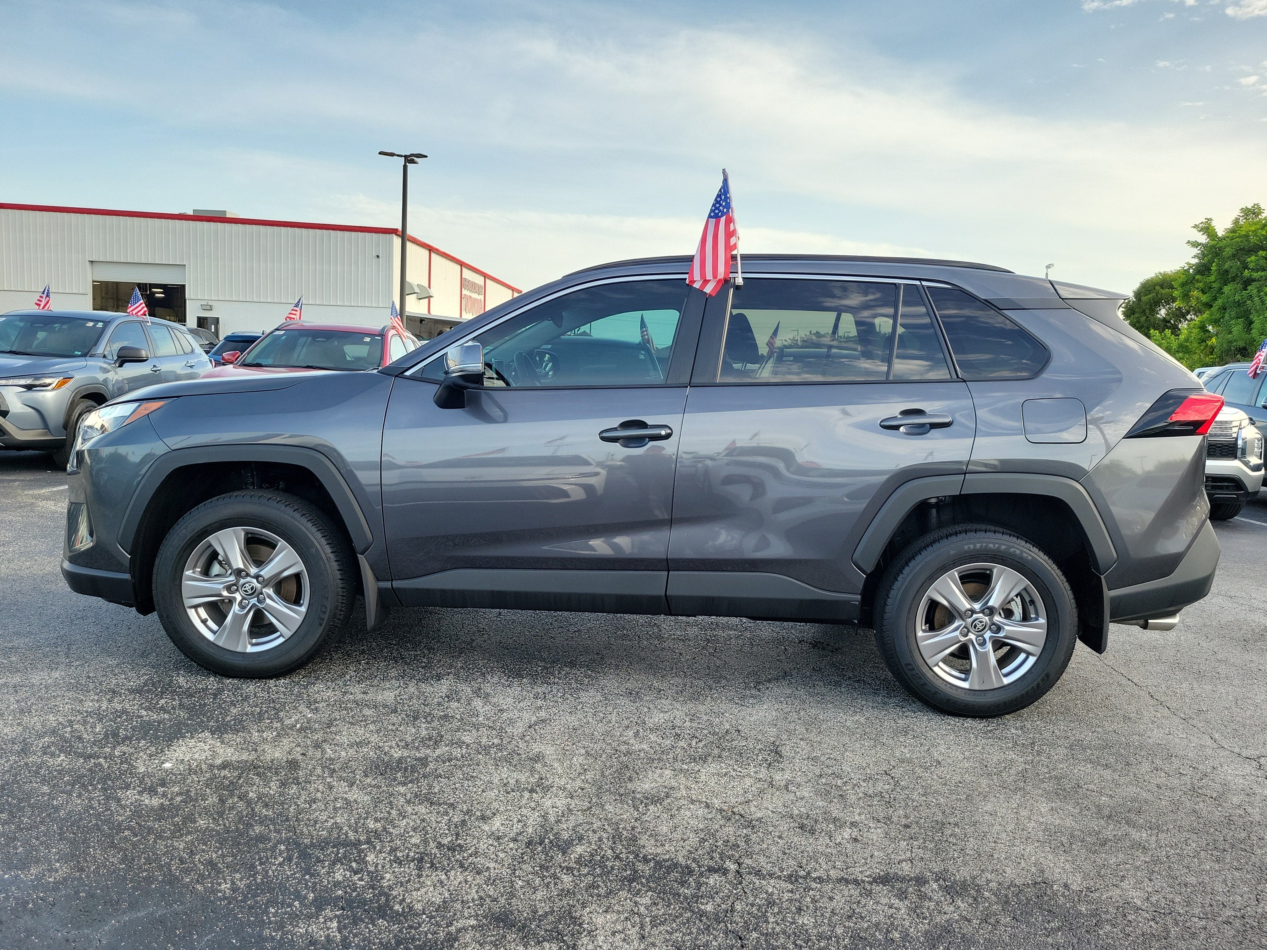 2024 Toyota RAV4 XLE