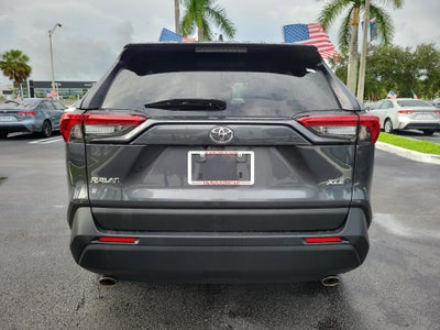 2025 Toyota RAV4 XLE