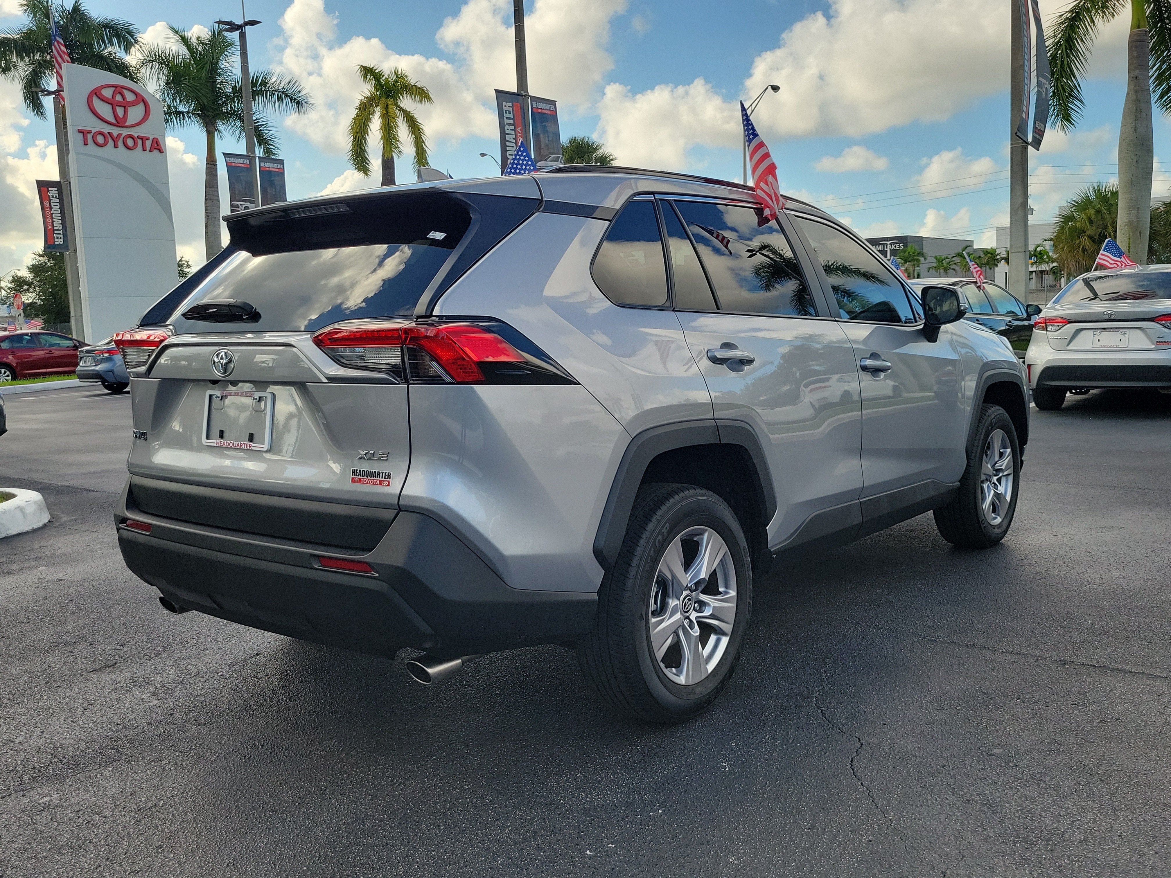 2025 Toyota RAV4 XLE