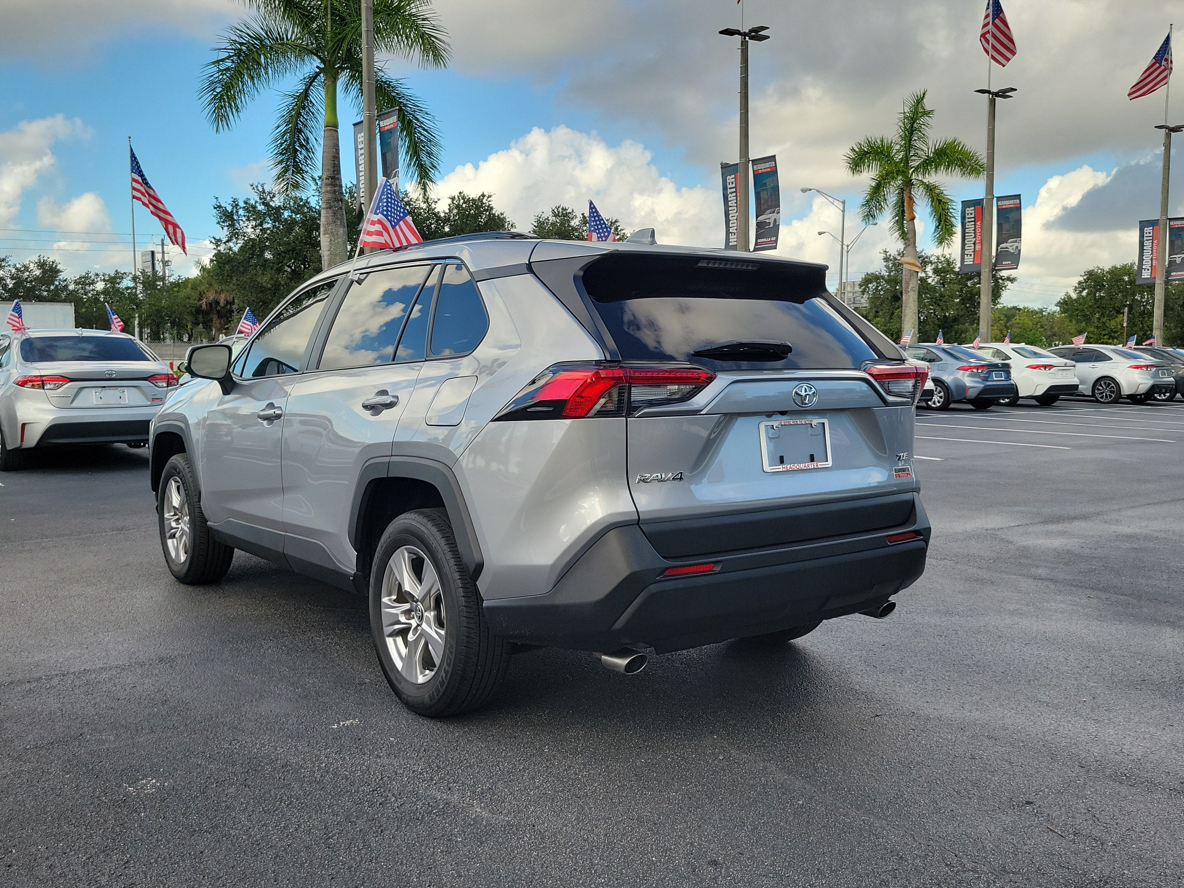 2025 Toyota RAV4 XLE