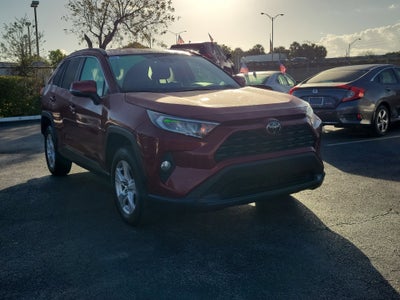 2020 Toyota RAV4 XLE