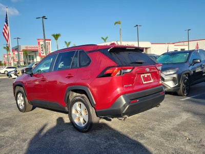 2020 Toyota RAV4 XLE