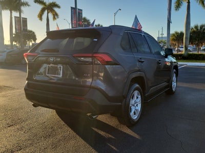 2021 Toyota RAV4 XLE