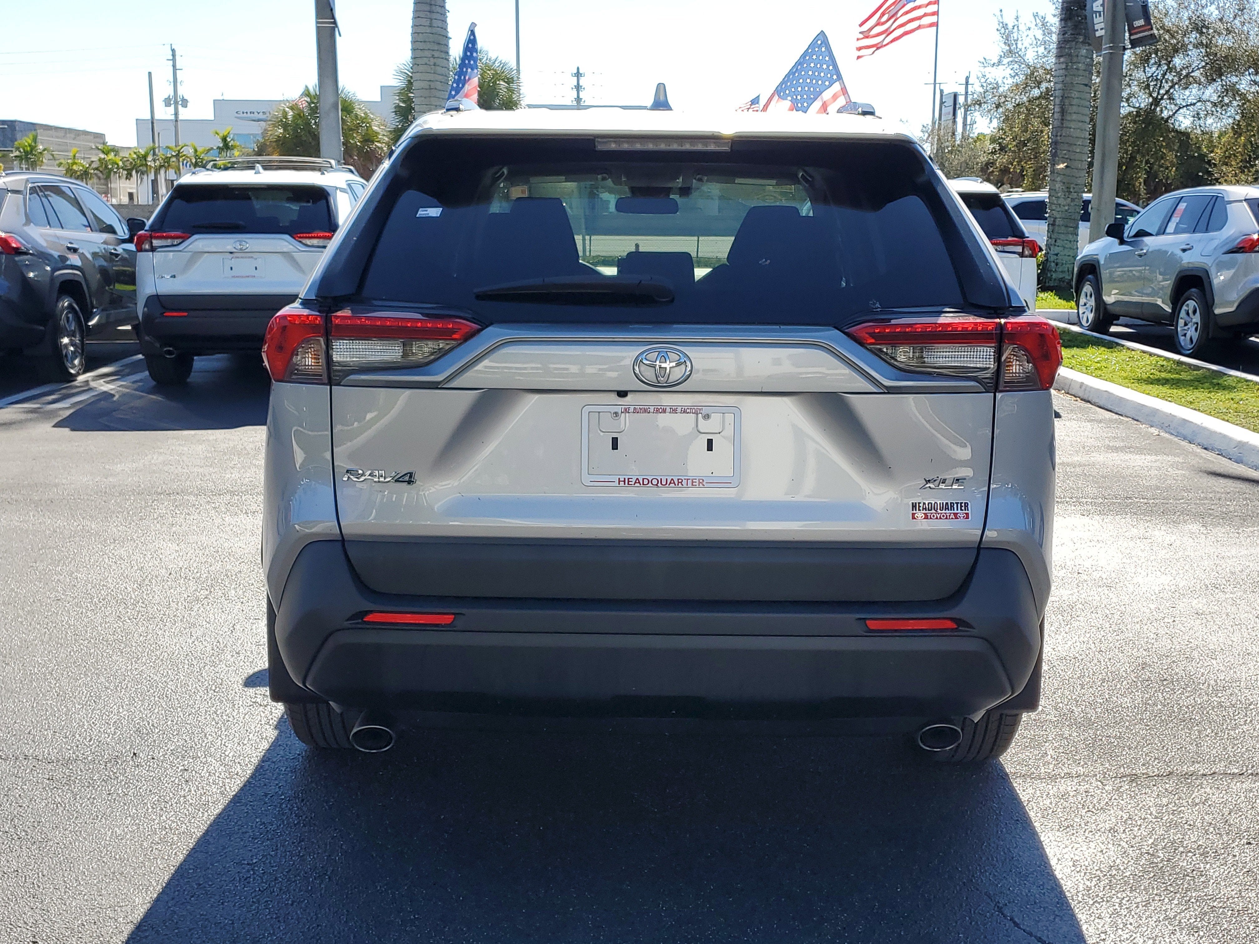 2022 Toyota RAV4 XLE