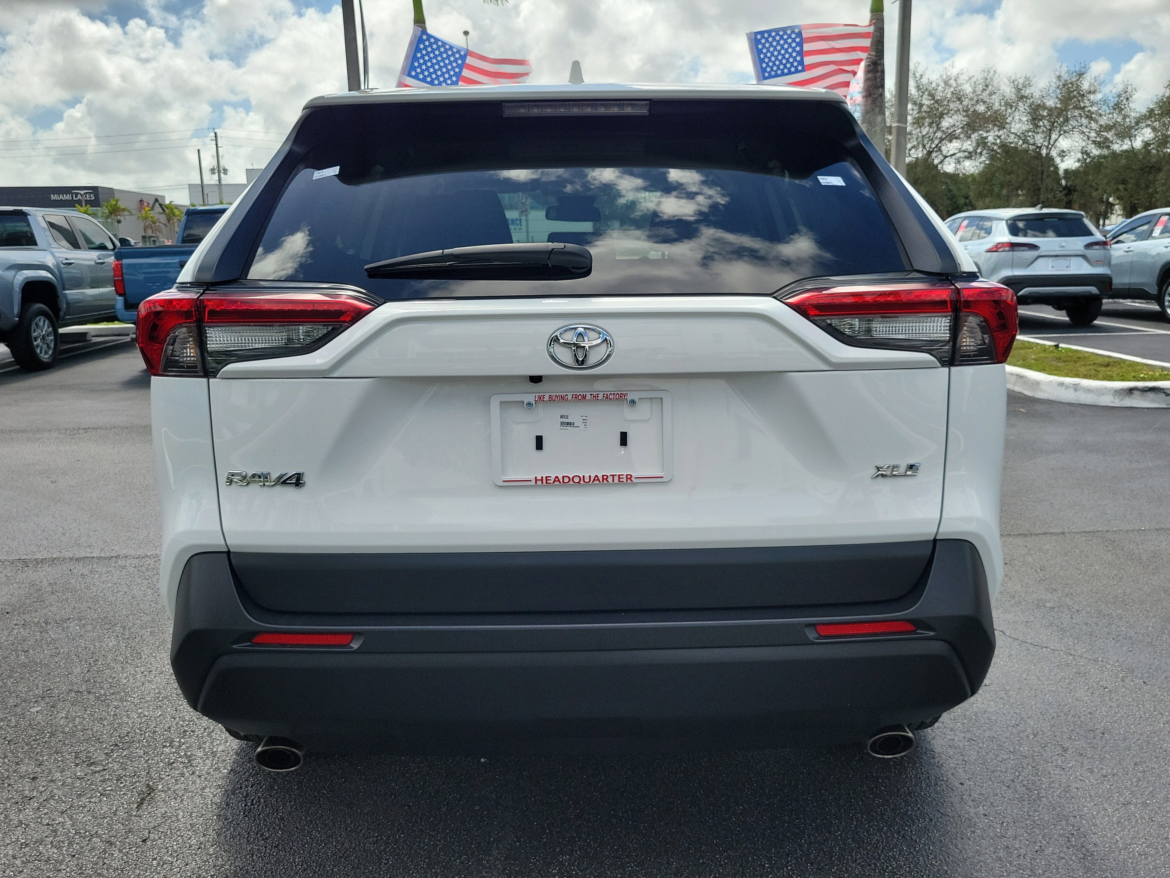 2023 Toyota RAV4 XLE