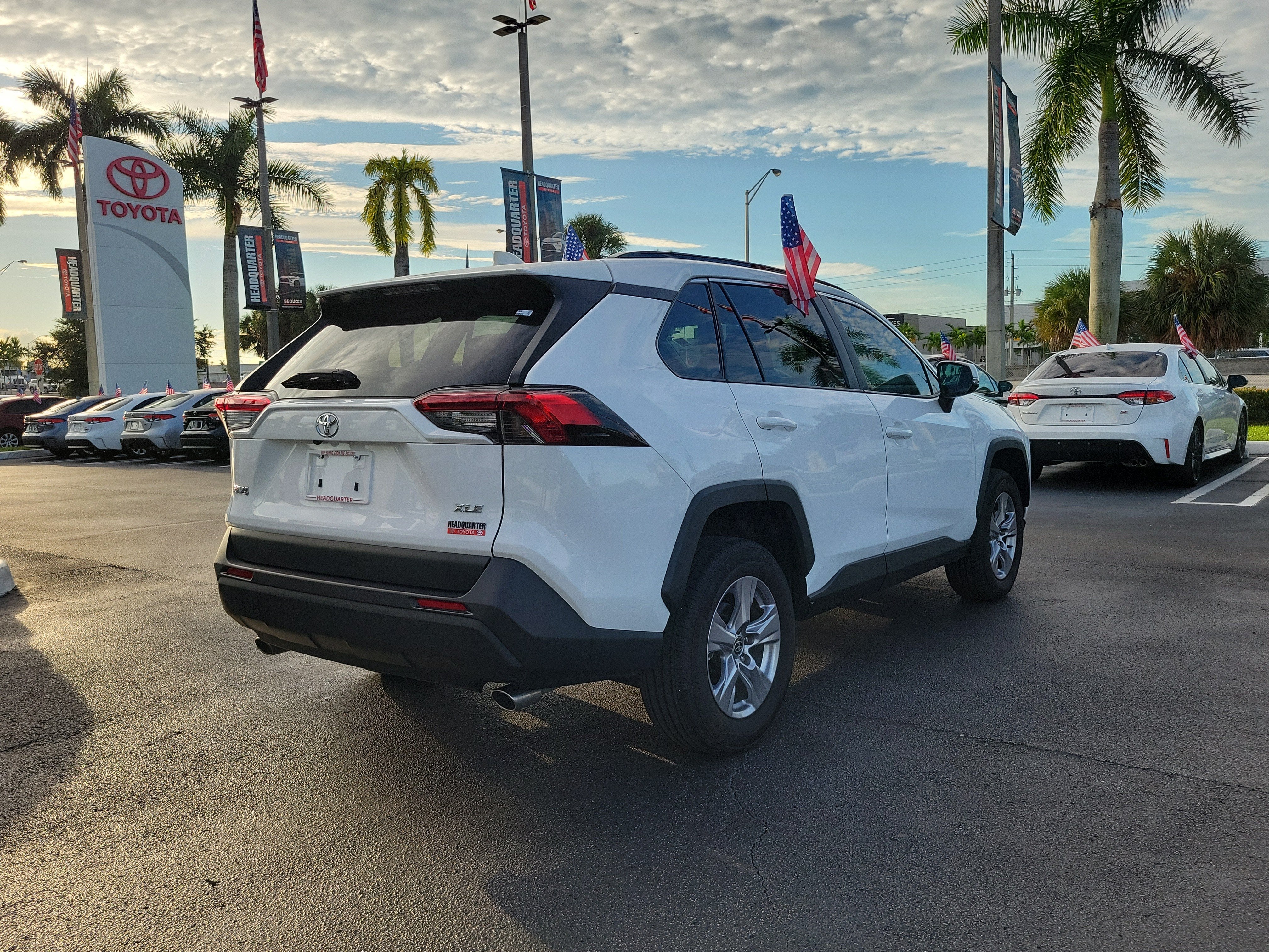 2025 Toyota RAV4 XLE