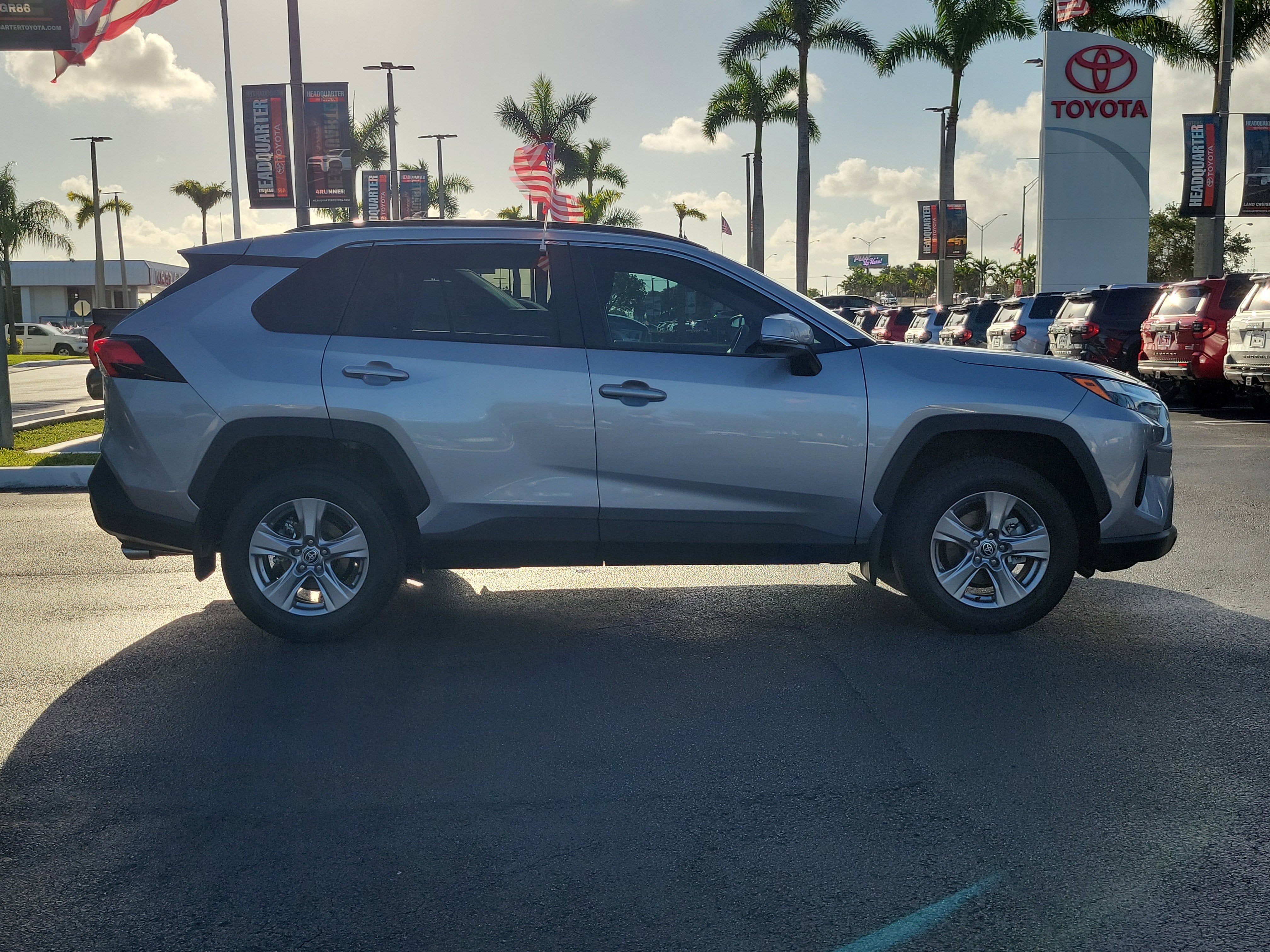 2025 Toyota RAV4 XLE