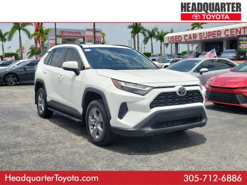 2022 Toyota RAV4 XLE