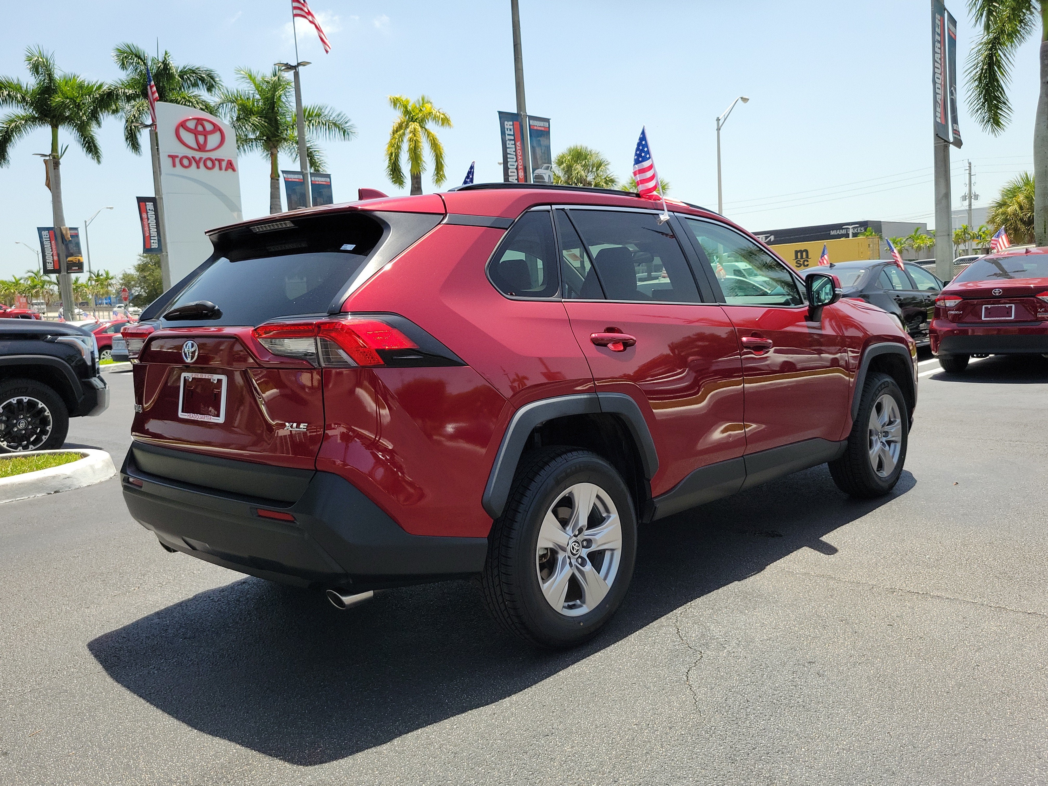 2022 Toyota RAV4 XLE