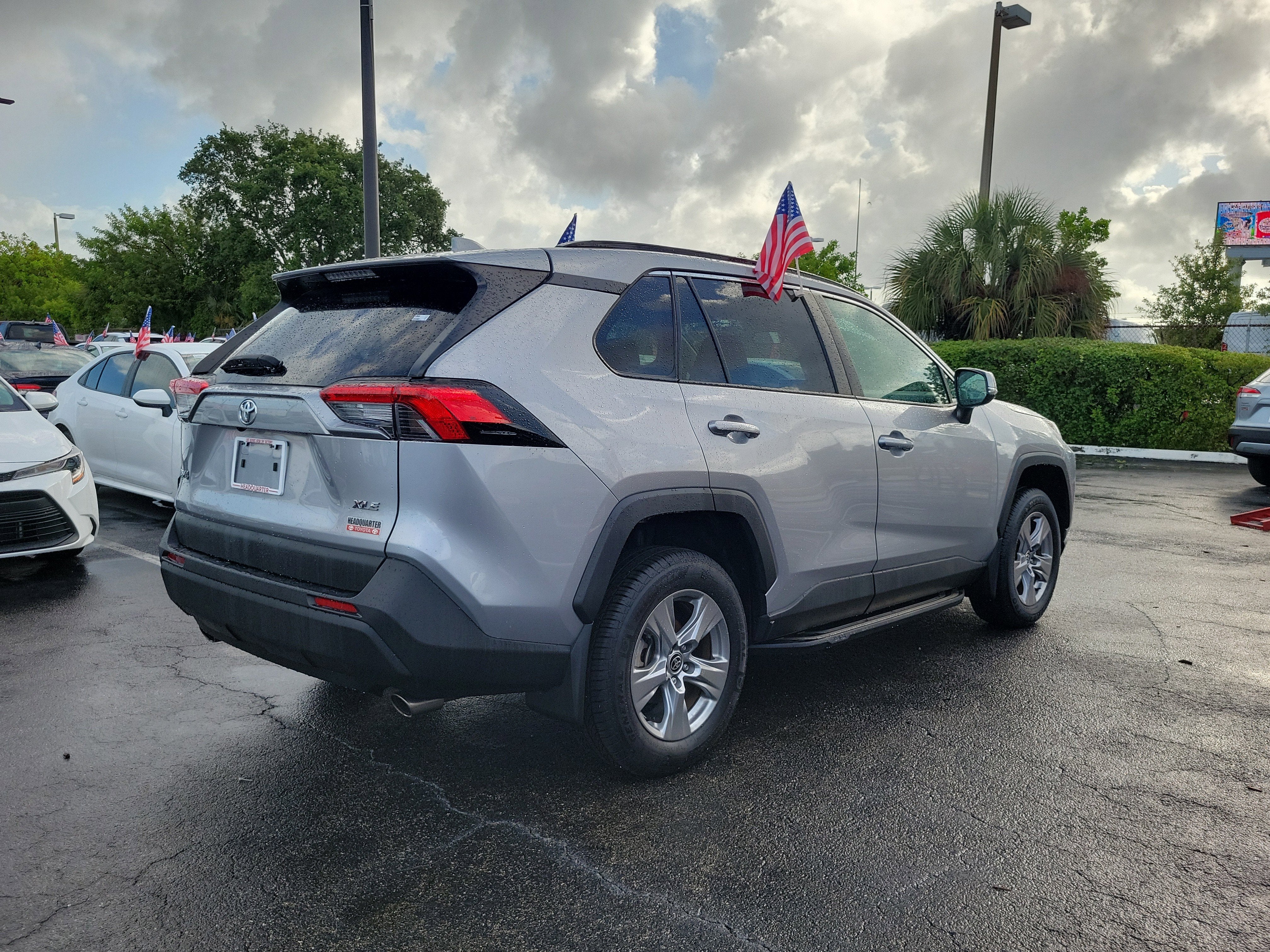 2023 Toyota RAV4 XLE