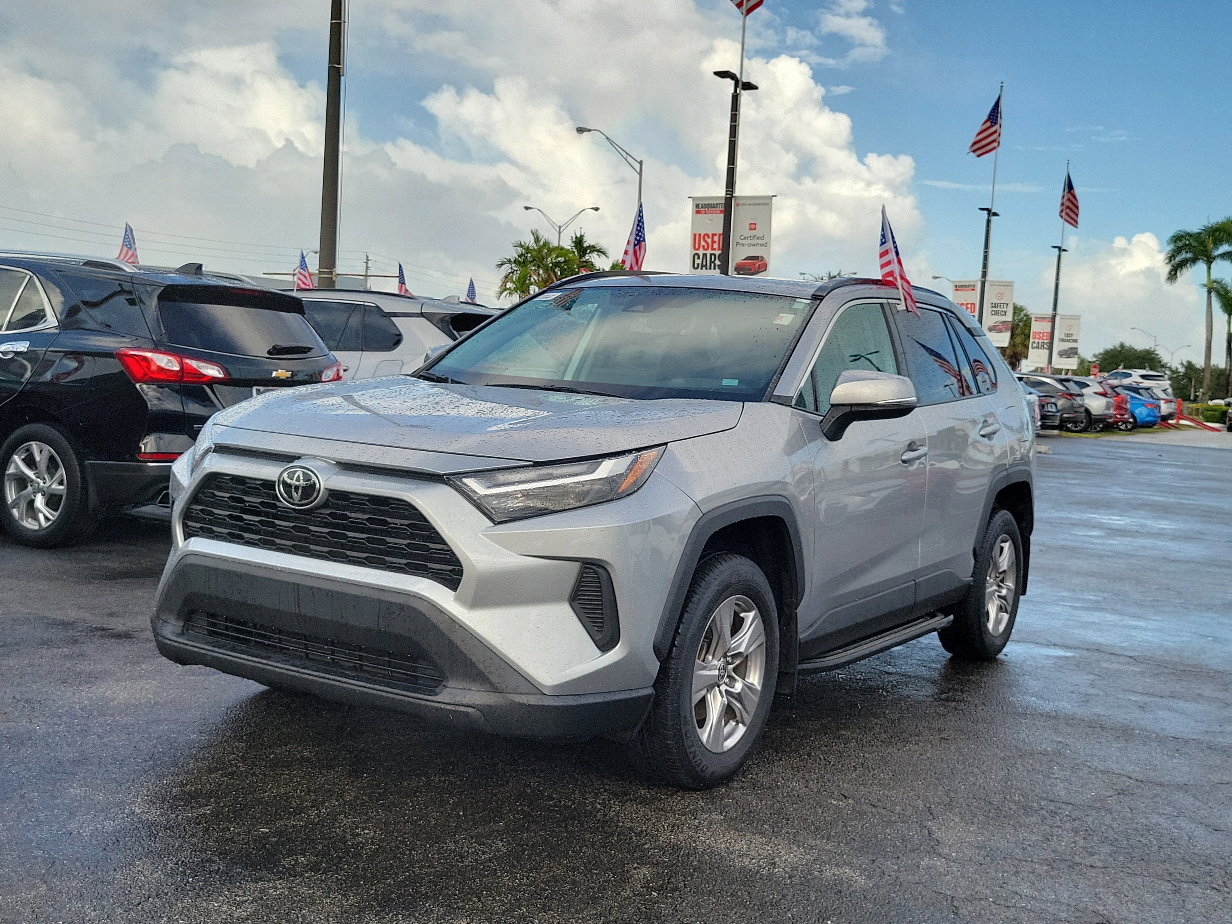 2023 Toyota RAV4 XLE