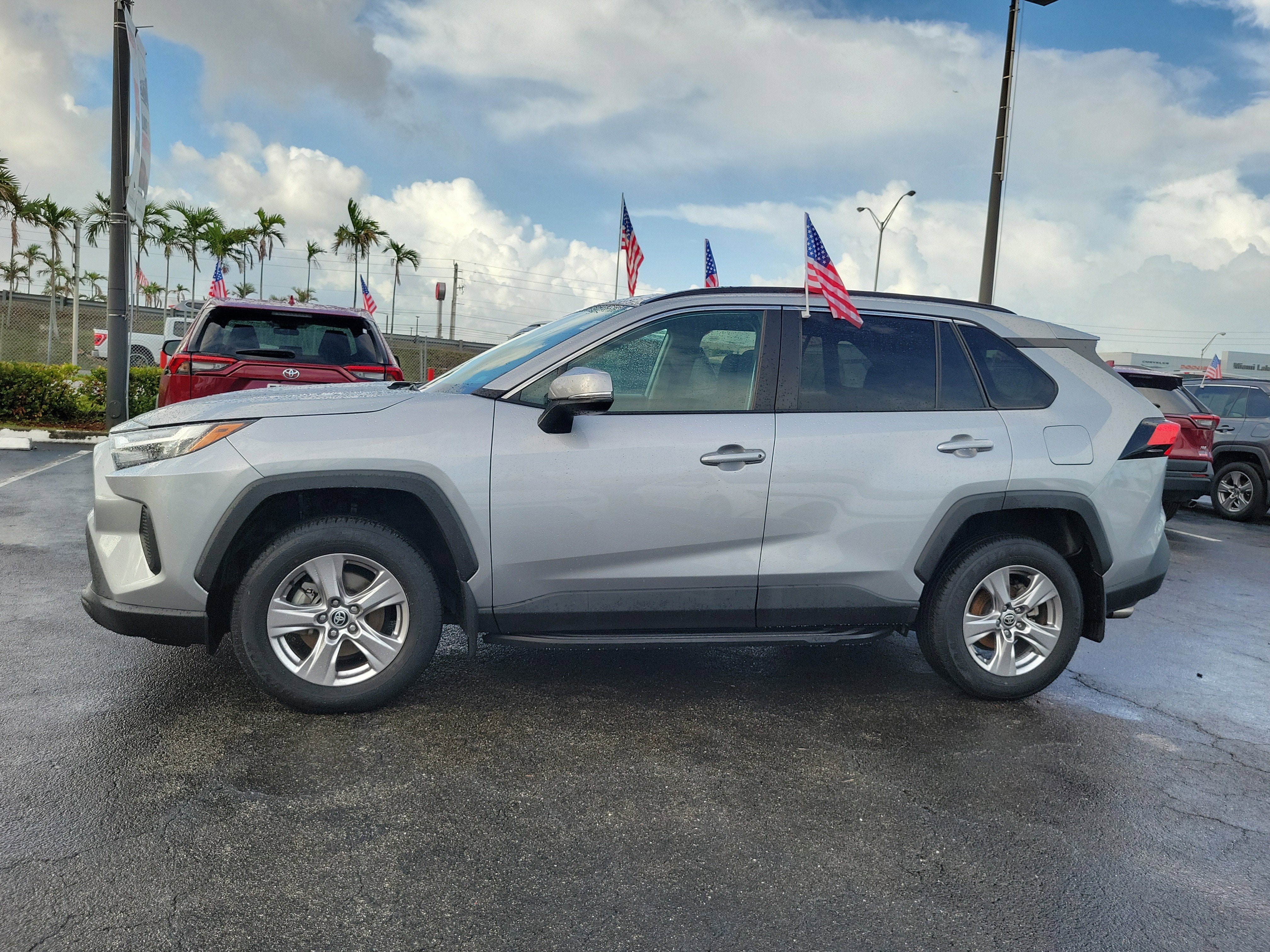 2023 Toyota RAV4 XLE