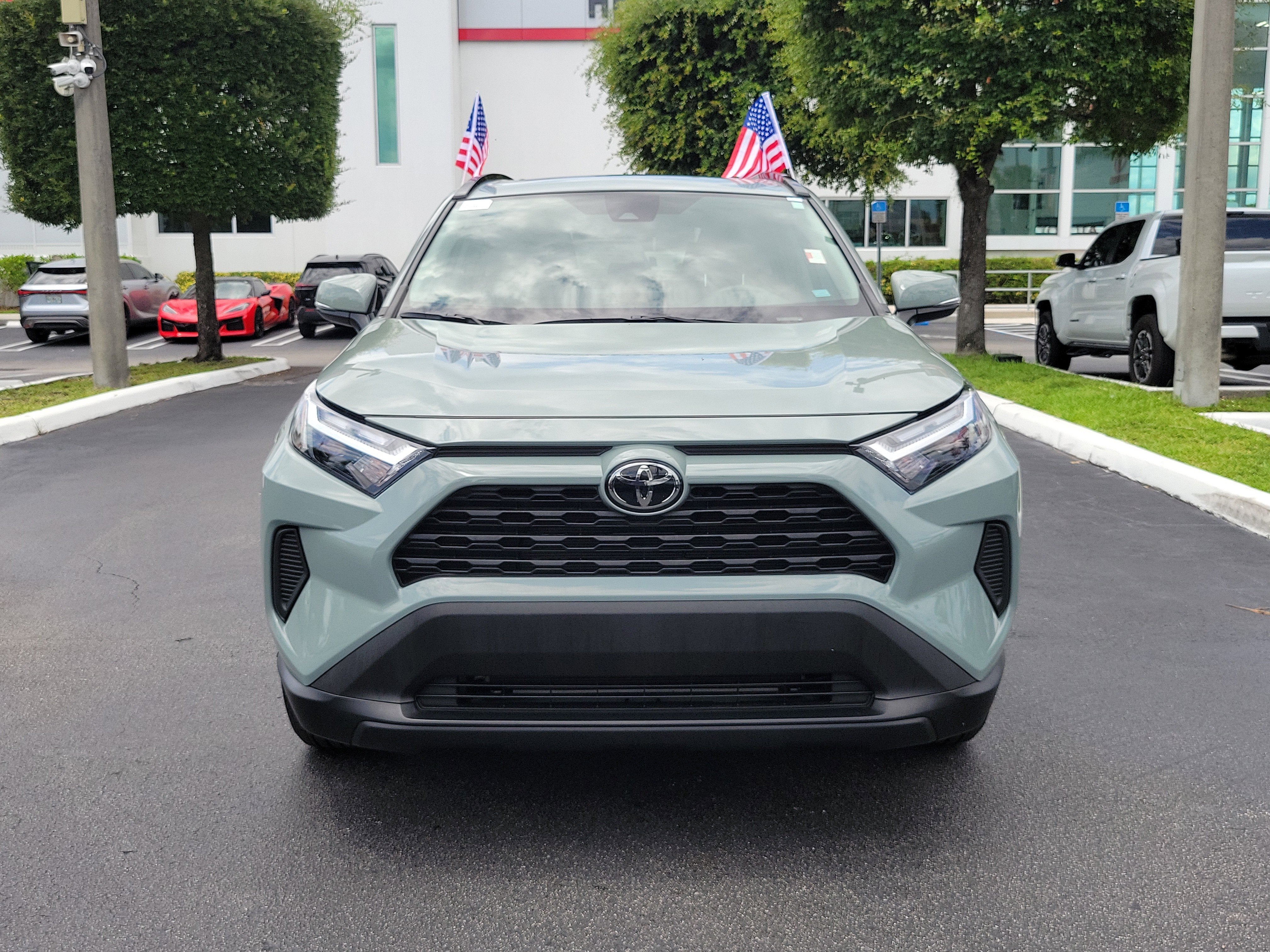 2023 Toyota RAV4 XLE