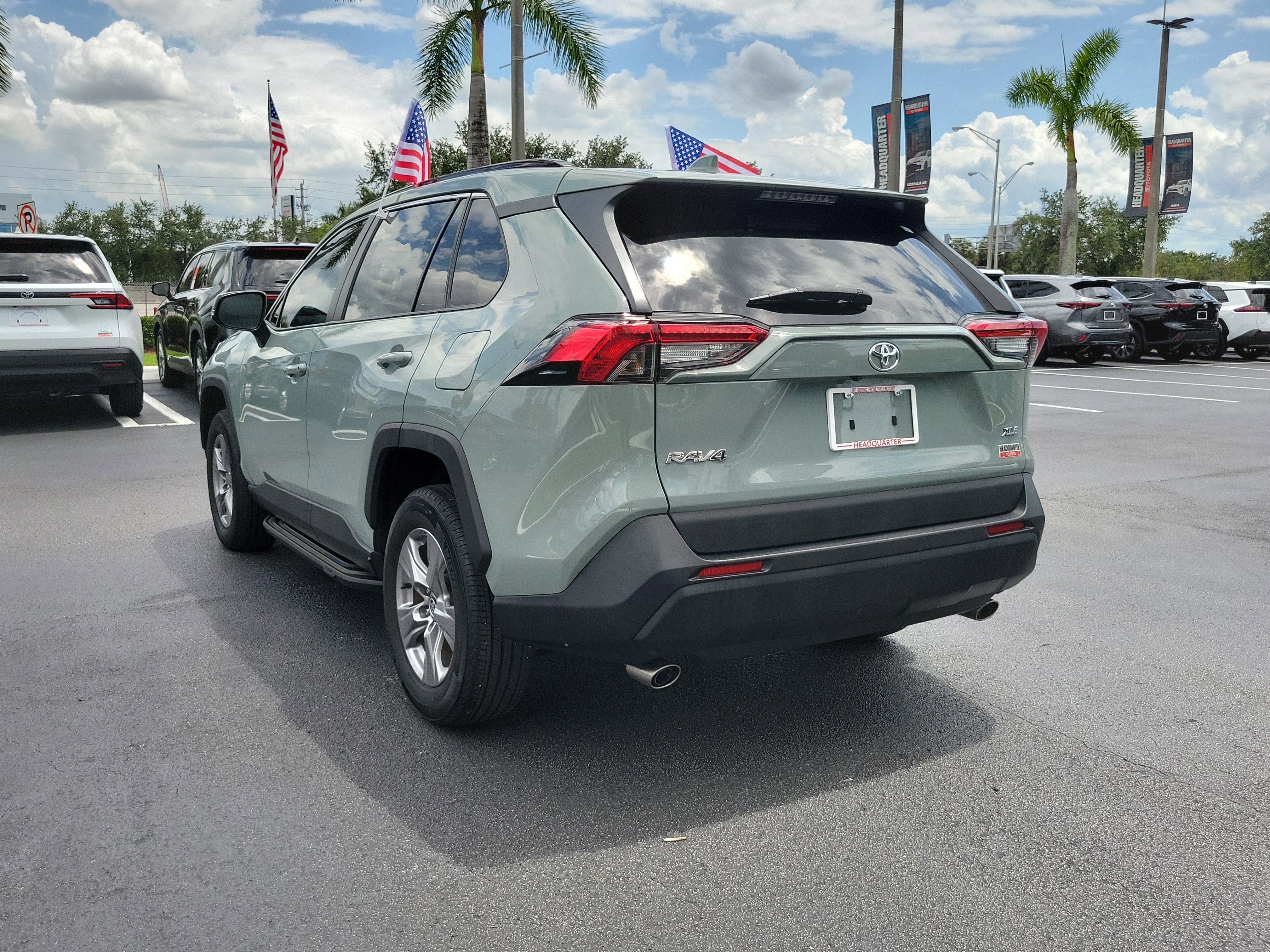2023 Toyota RAV4 XLE