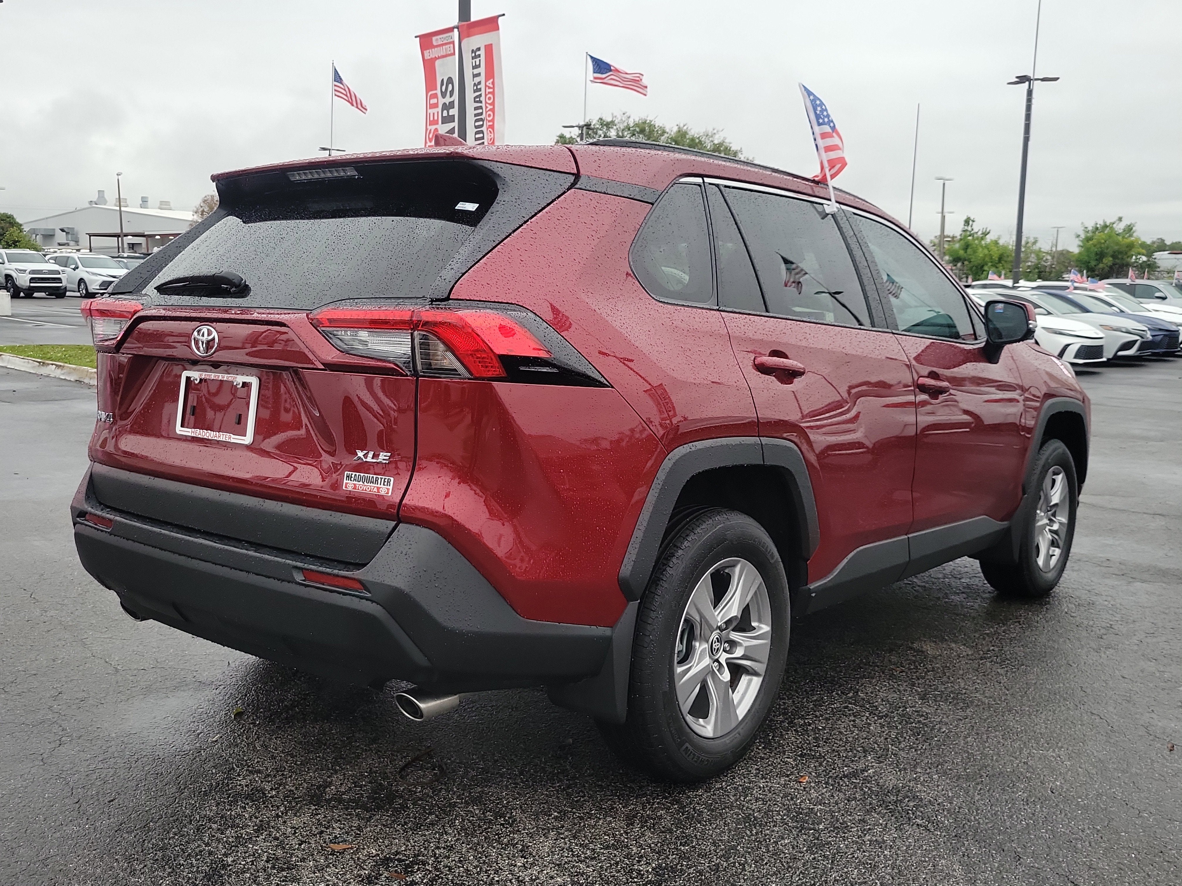 2025 Toyota RAV4 XLE