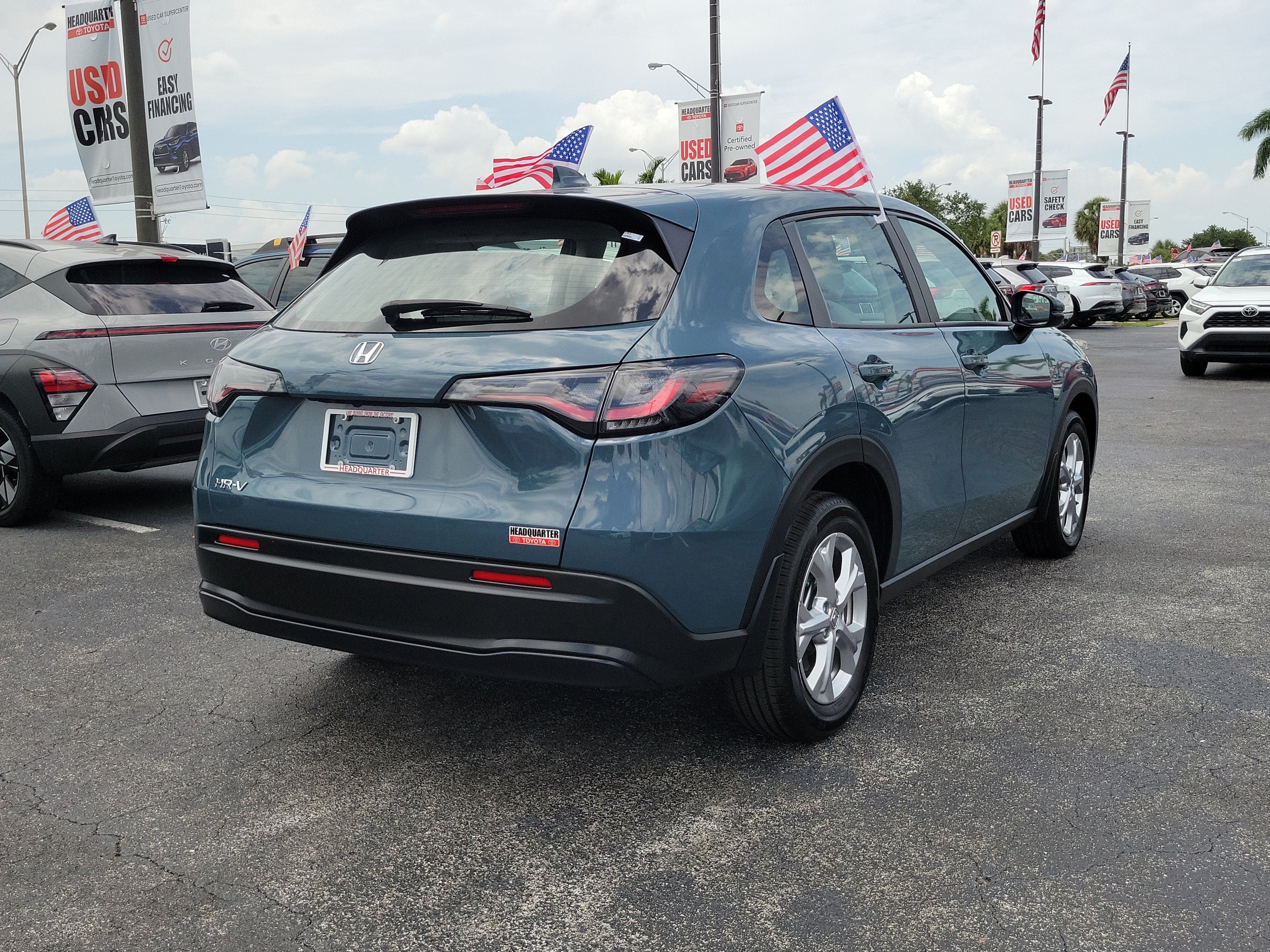 2025 Honda HR-V LX