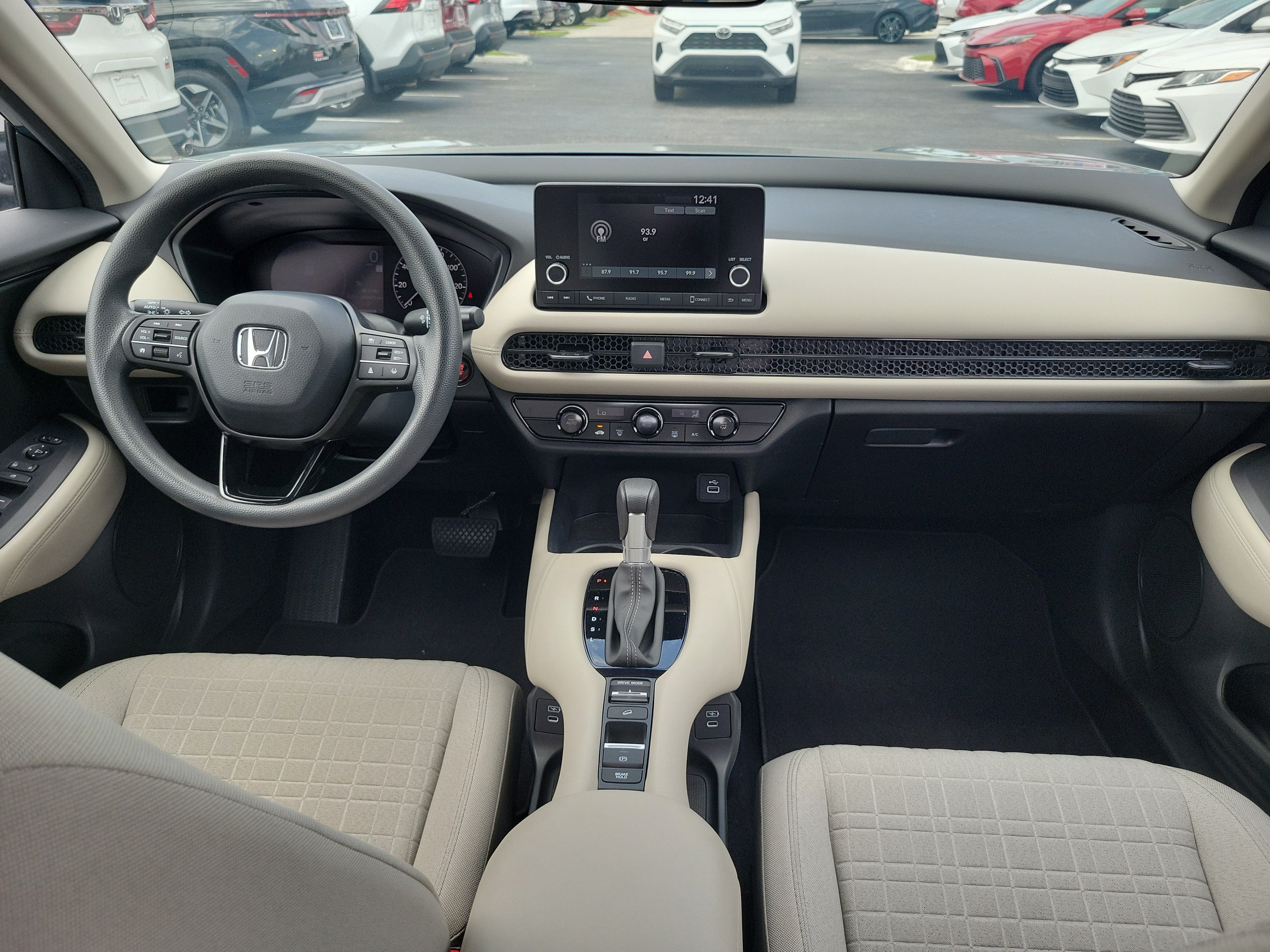 2025 Honda HR-V LX