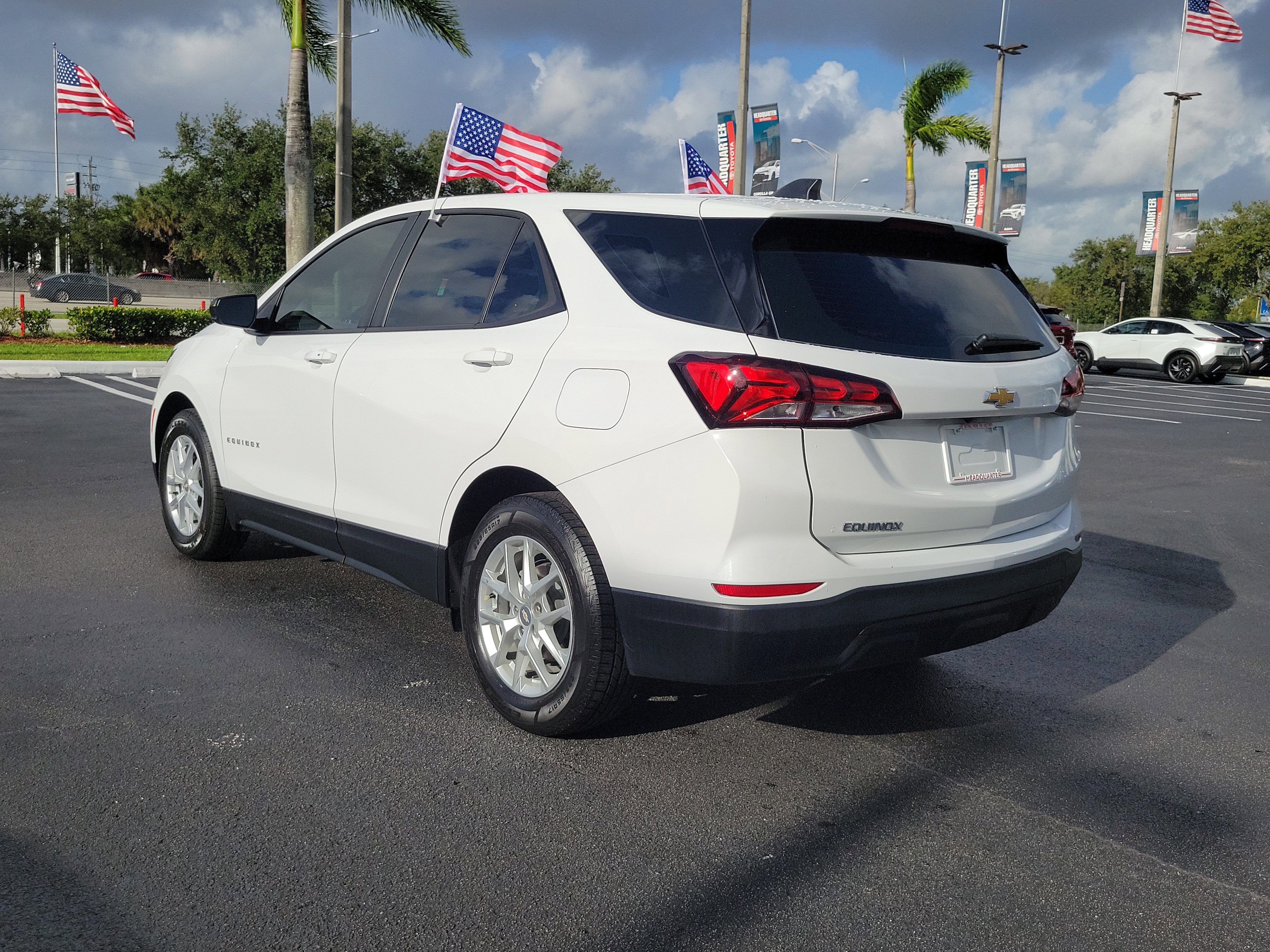 2023 Chevrolet Equinox LS