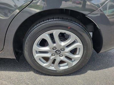 2017 Toyota Yaris iA Manual (Natl)