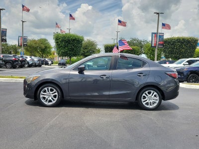 2017 Toyota Yaris iA Manual (Natl)