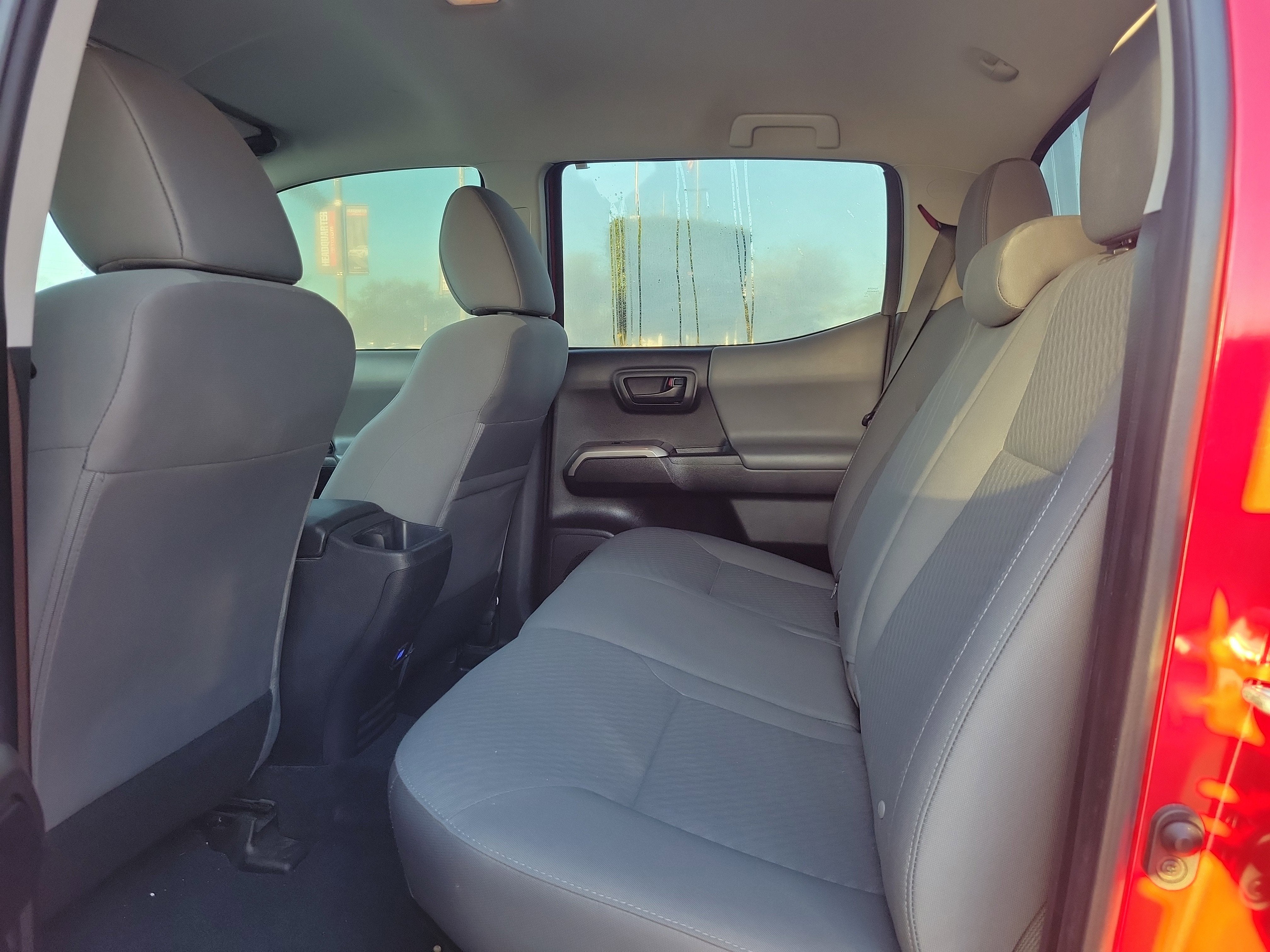 2022 Toyota Tacoma 2WD SR5