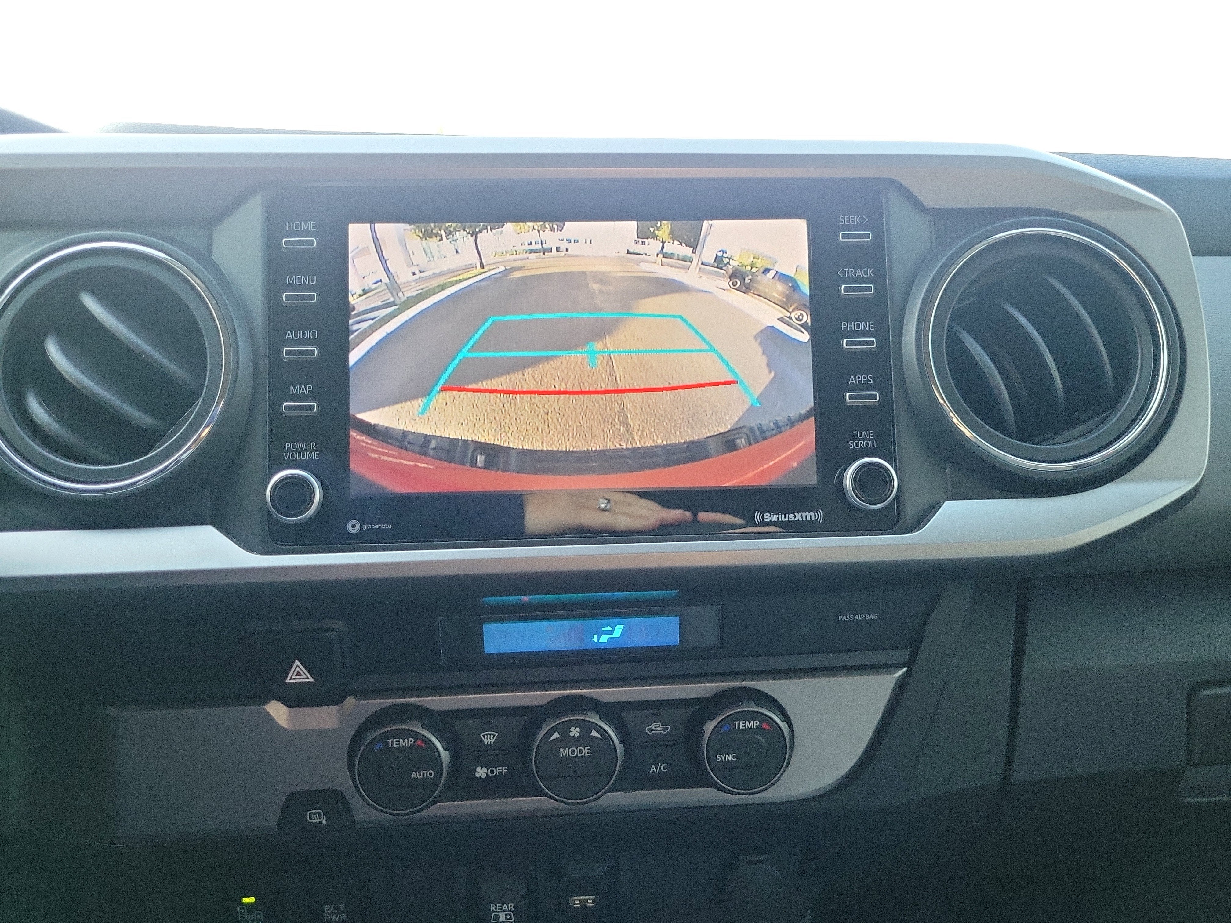 2022 Toyota Tacoma 2WD SR5