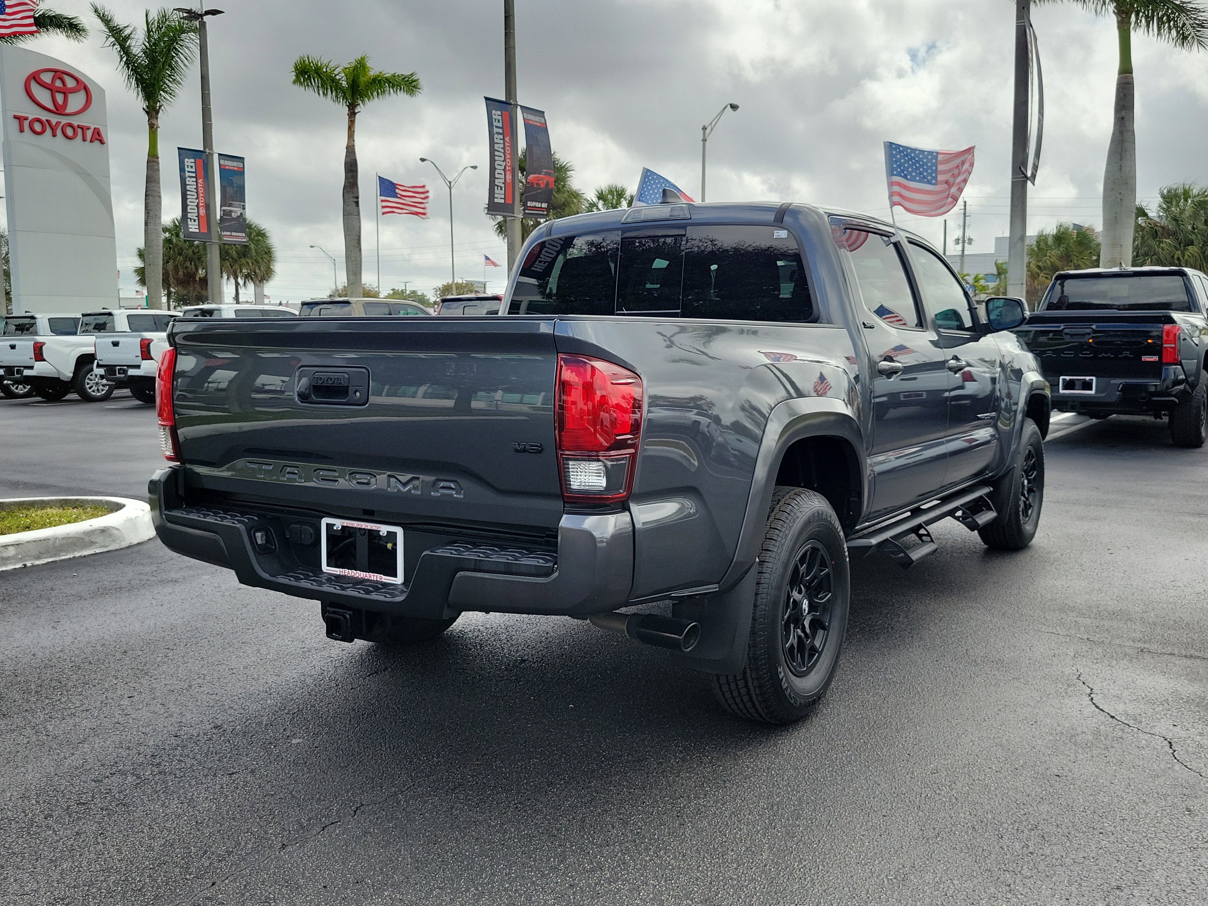2022 Toyota Tacoma 2WD SR5