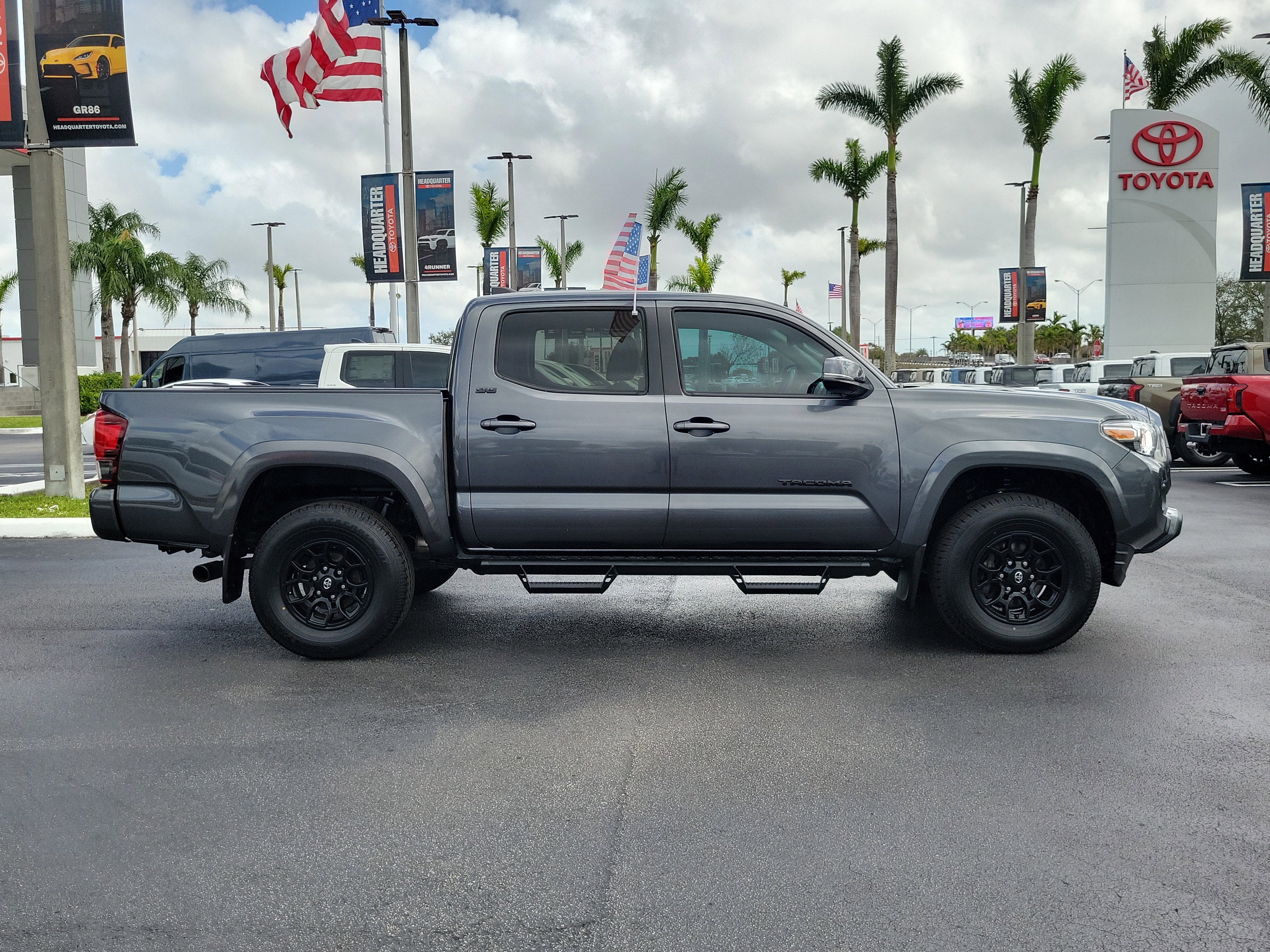 2022 Toyota Tacoma 2WD SR5