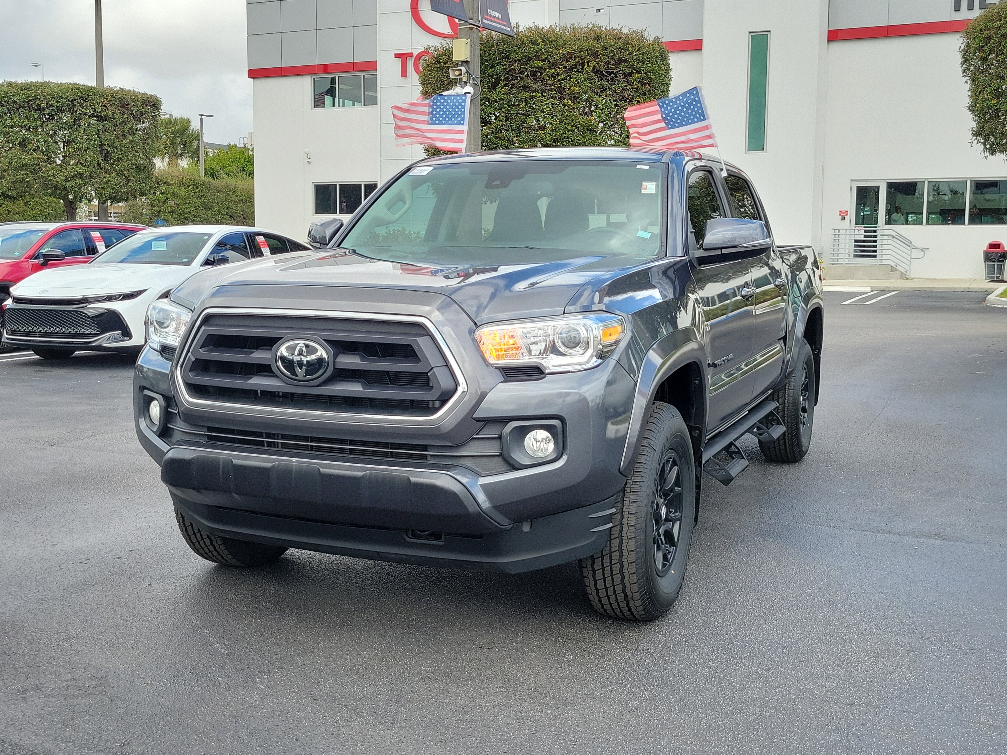 2022 Toyota Tacoma 2WD SR5