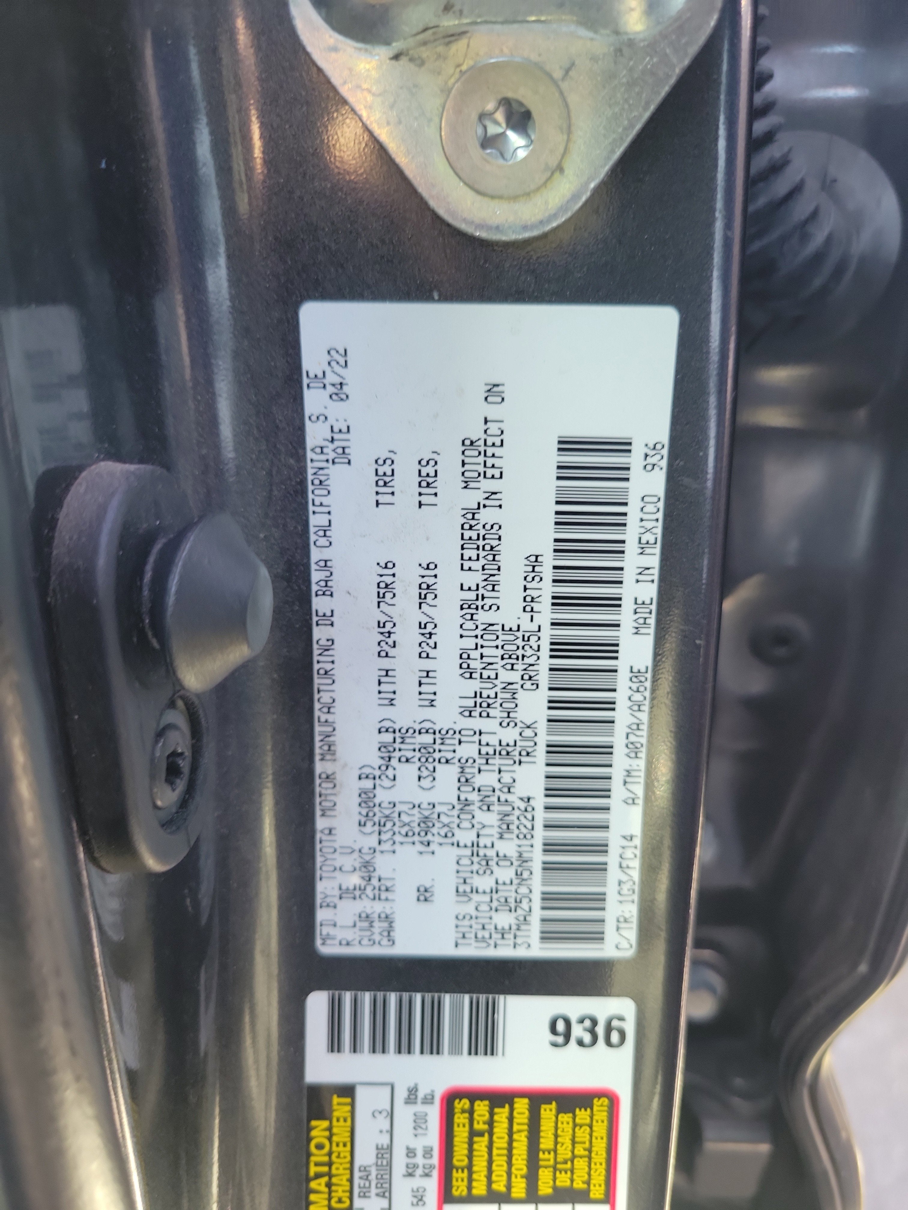 2022 Toyota Tacoma 2WD SR5