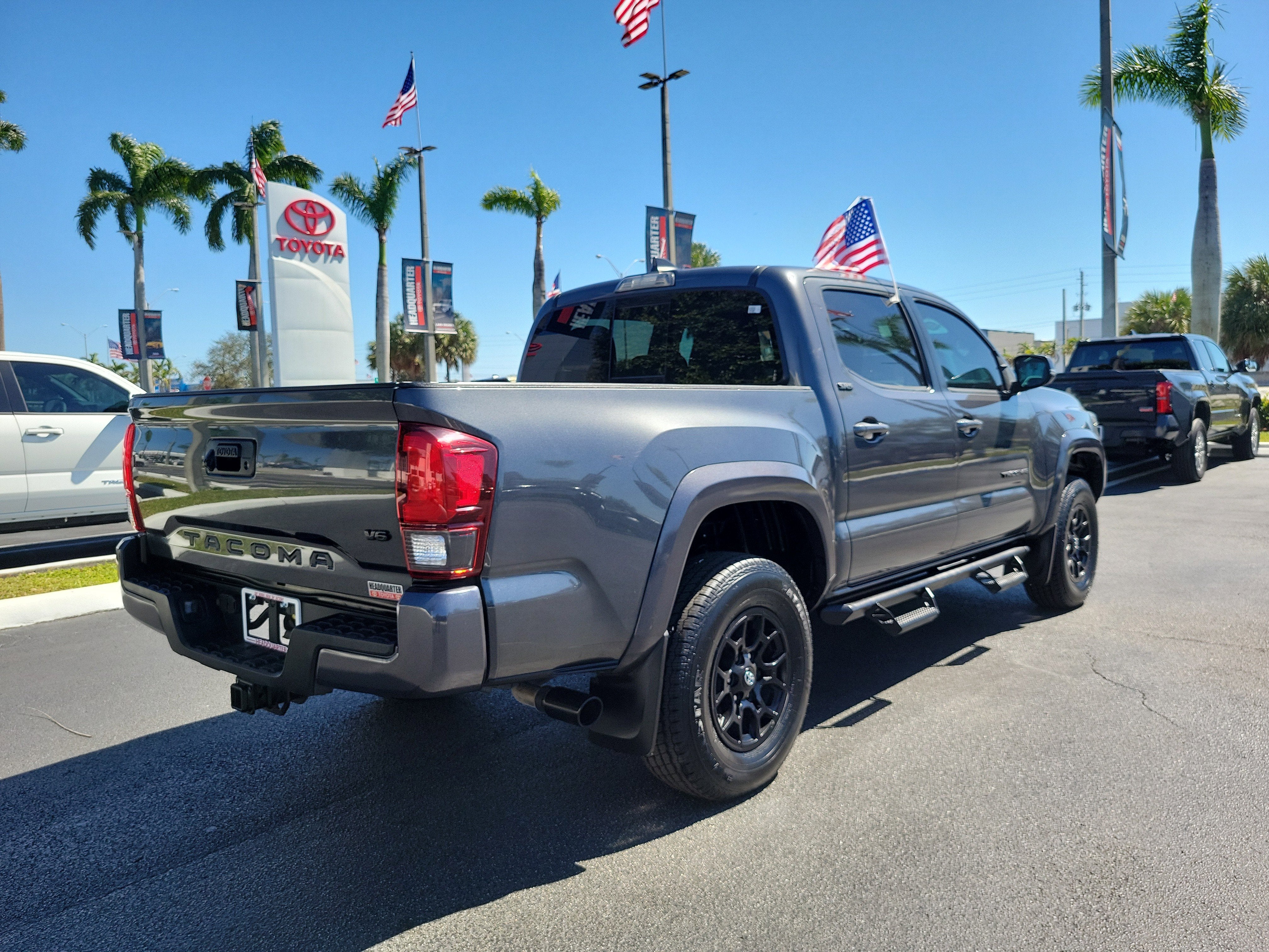 2022 Toyota Tacoma 2WD SR5