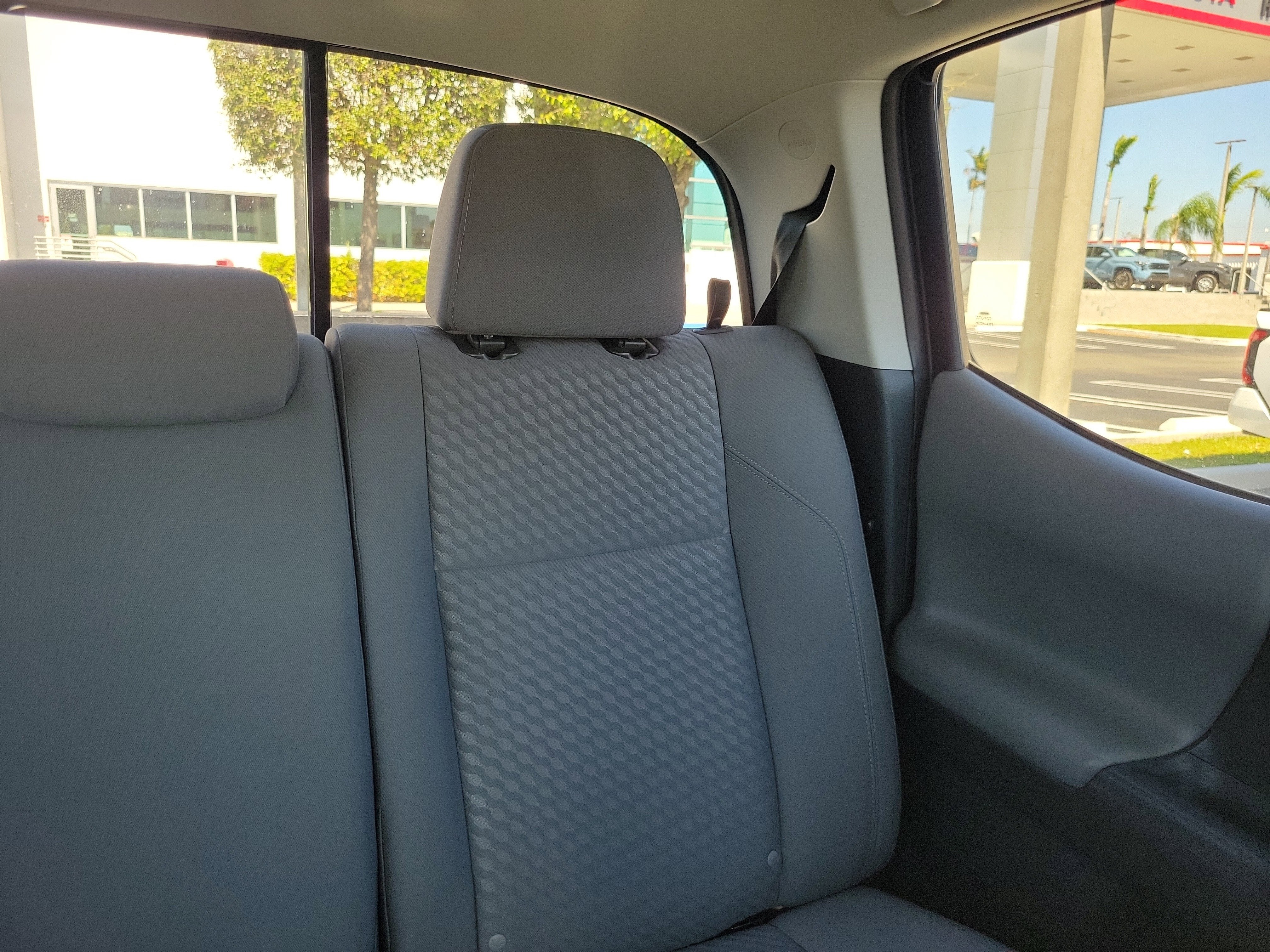 2022 Toyota Tacoma 2WD SR5