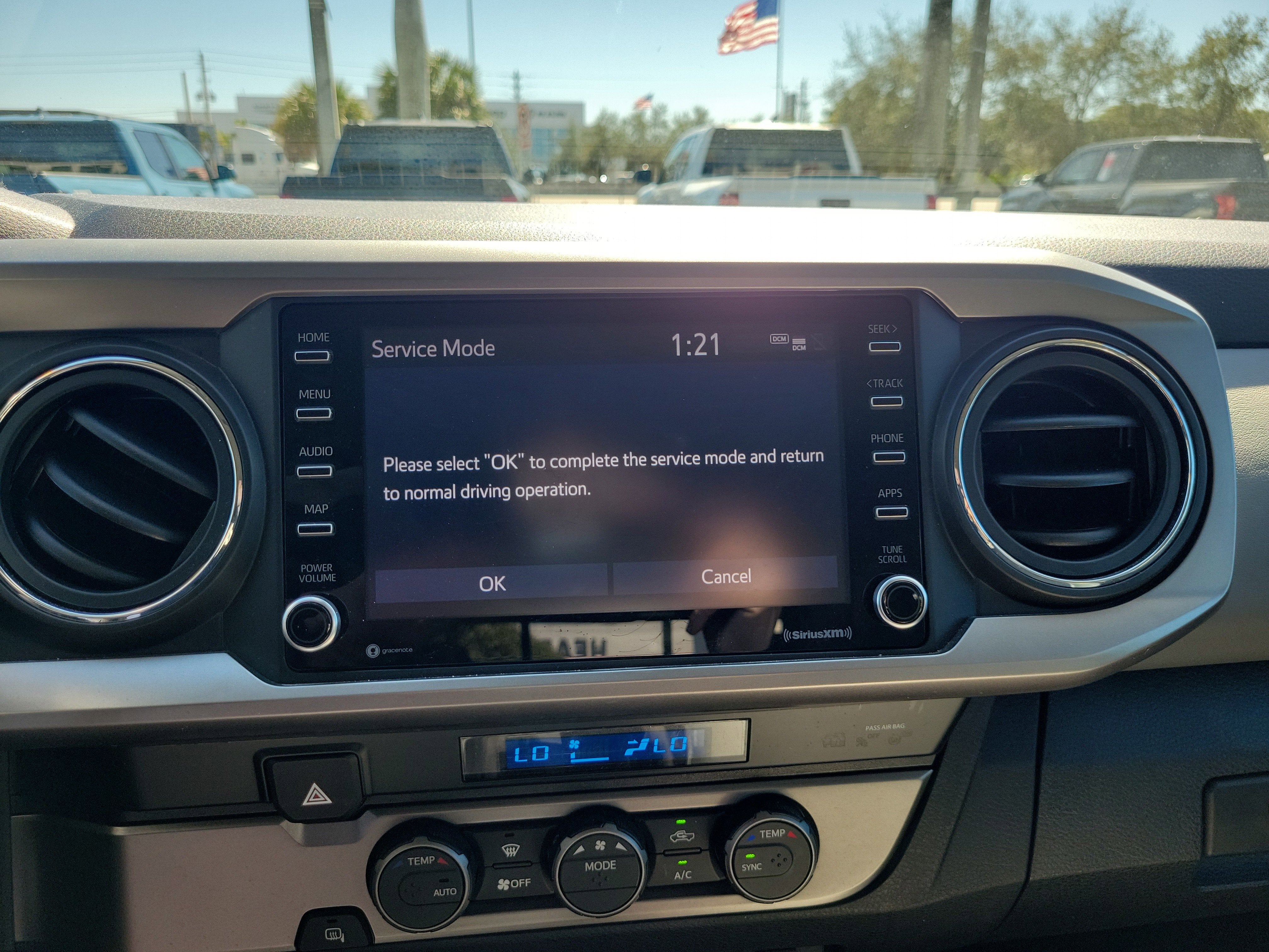 2022 Toyota Tacoma 2WD SR5