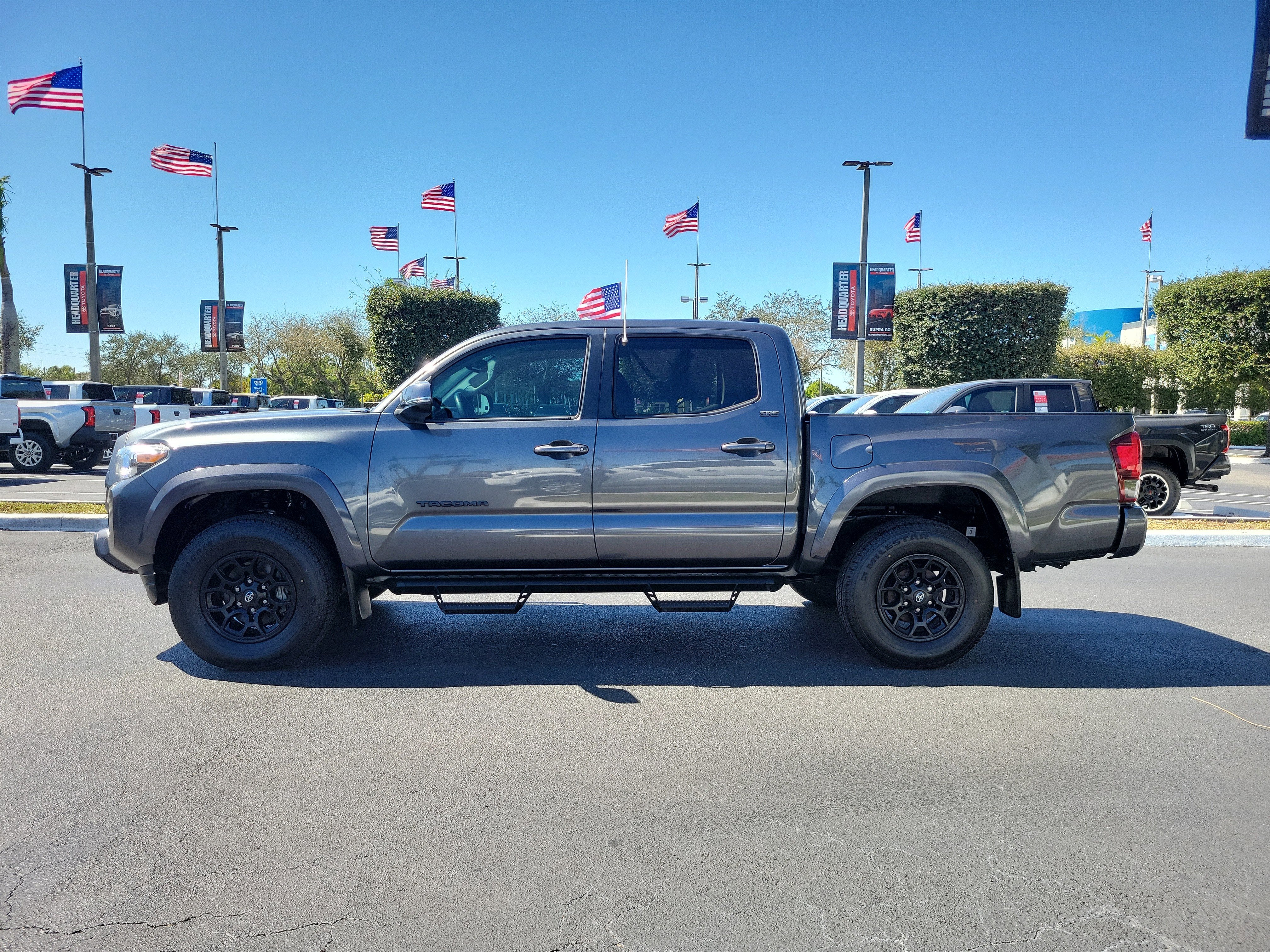 2022 Toyota Tacoma 2WD SR5