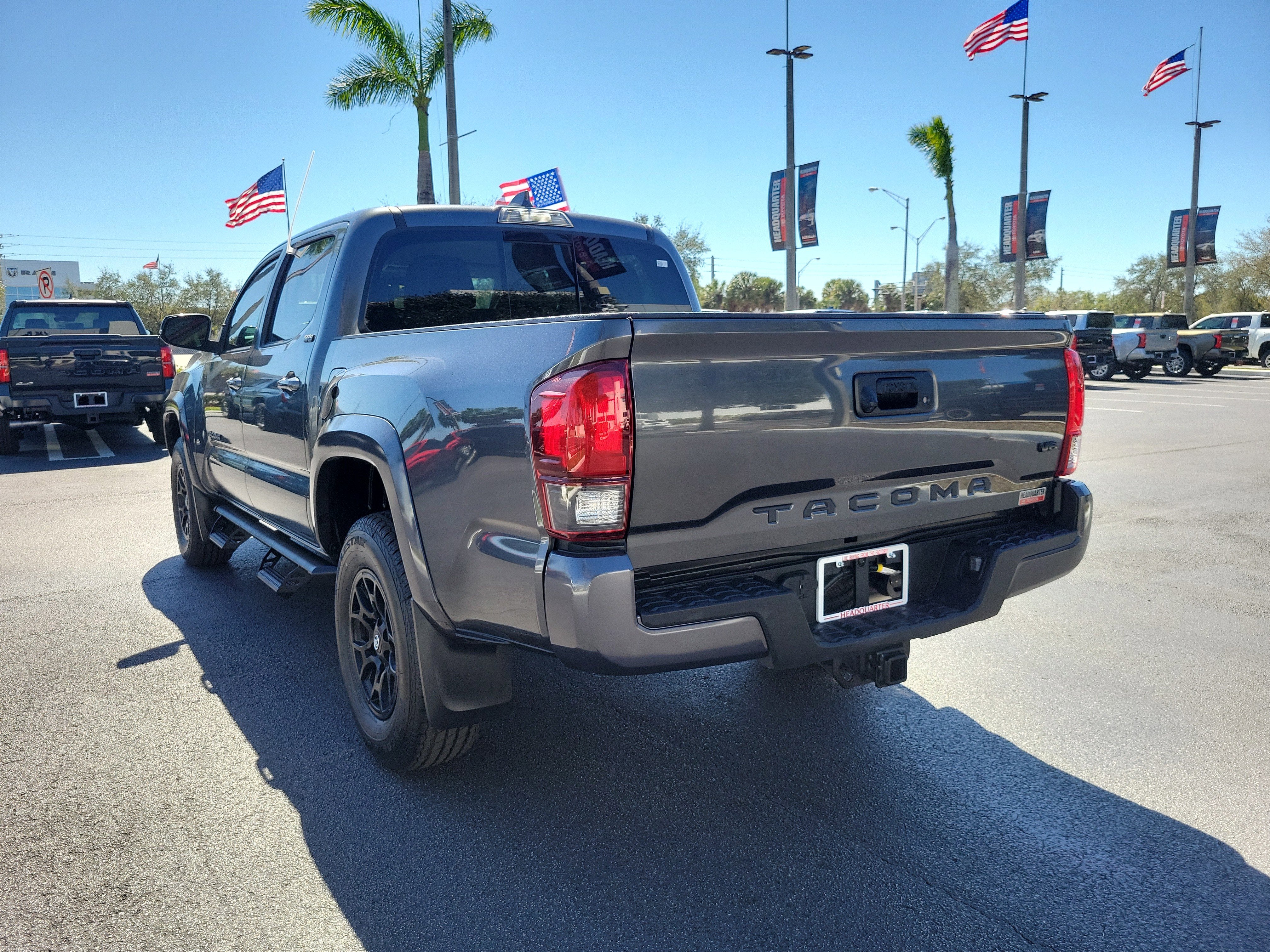 2022 Toyota Tacoma 2WD SR5