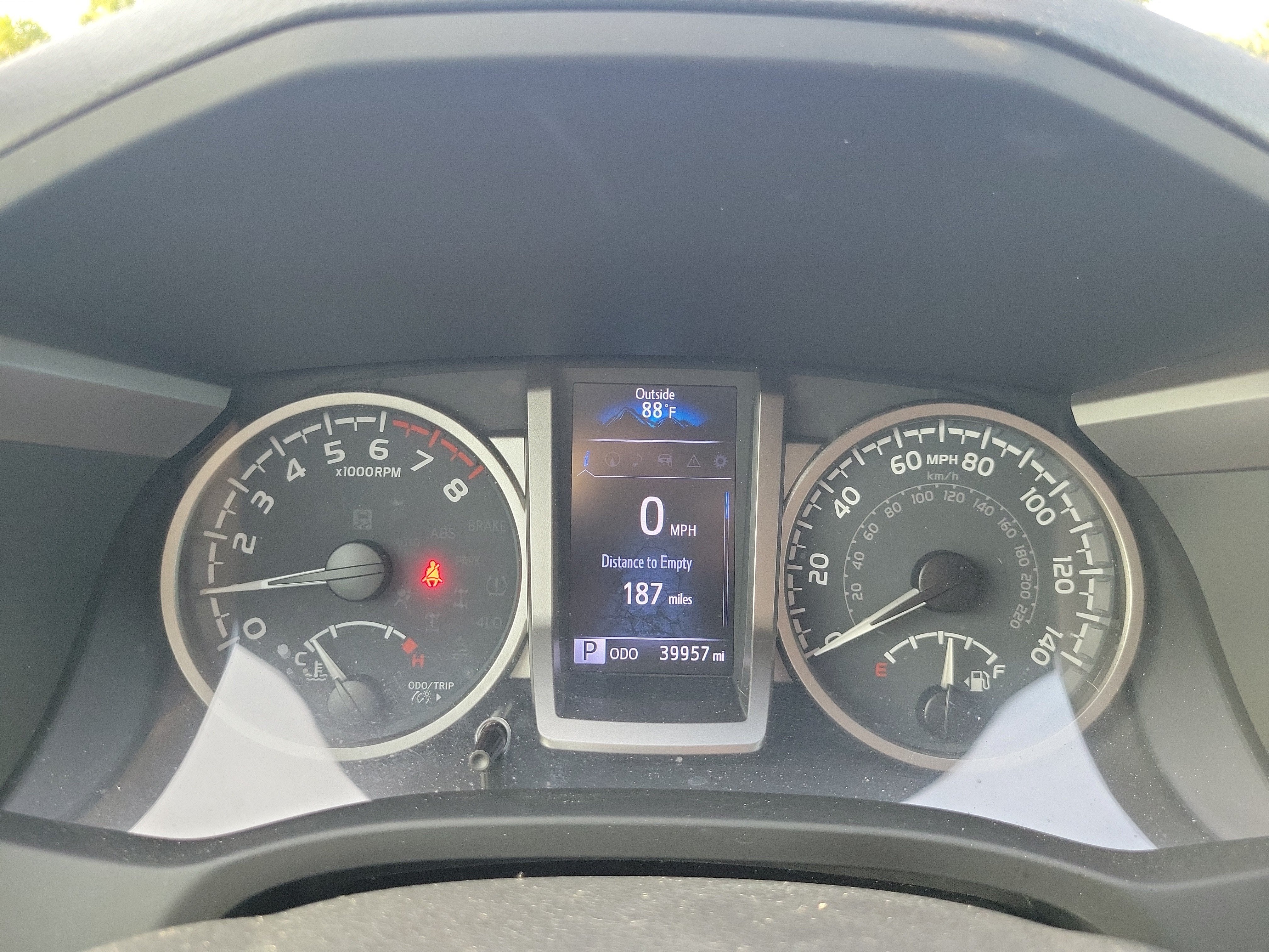 2022 Toyota Tacoma 2WD SR5