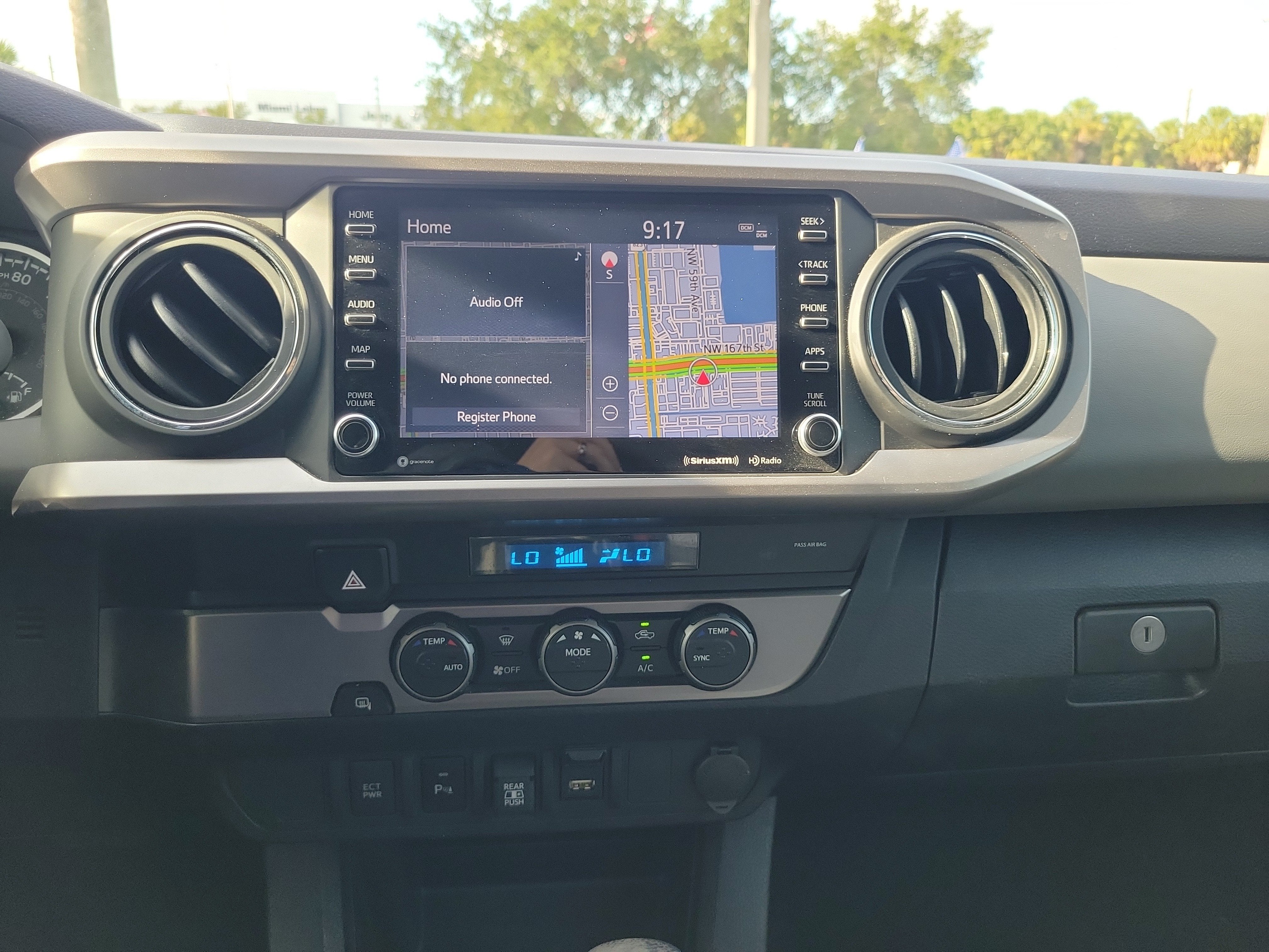 2022 Toyota Tacoma 2WD SR5