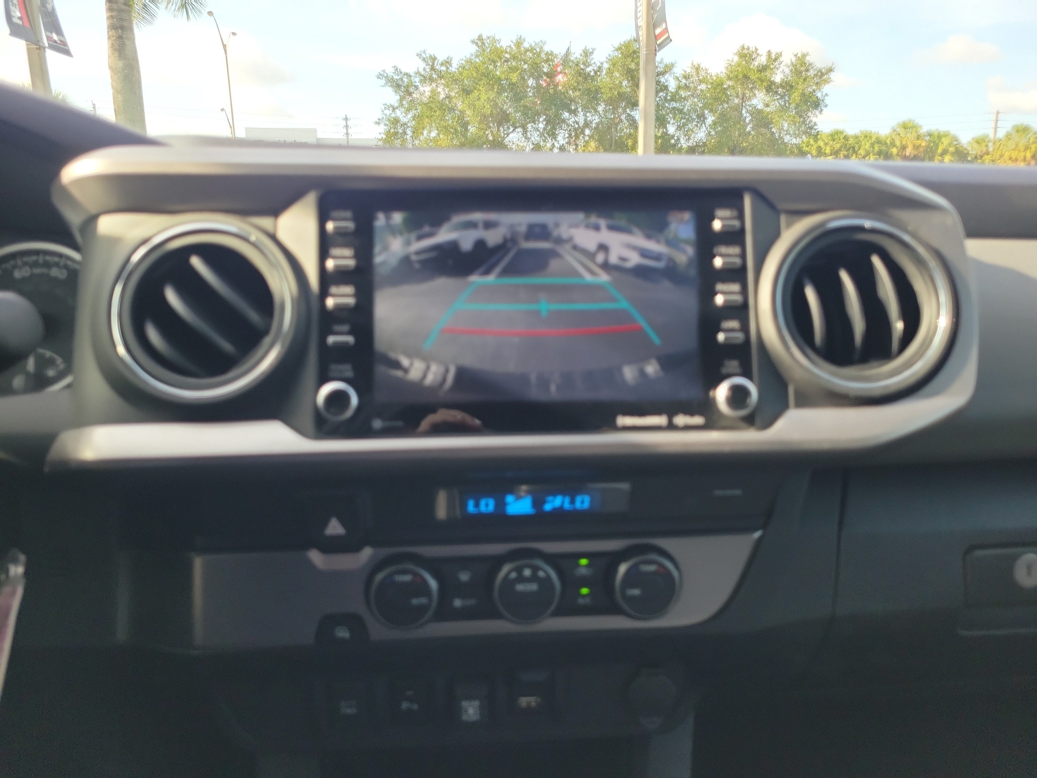 2022 Toyota Tacoma 2WD SR5