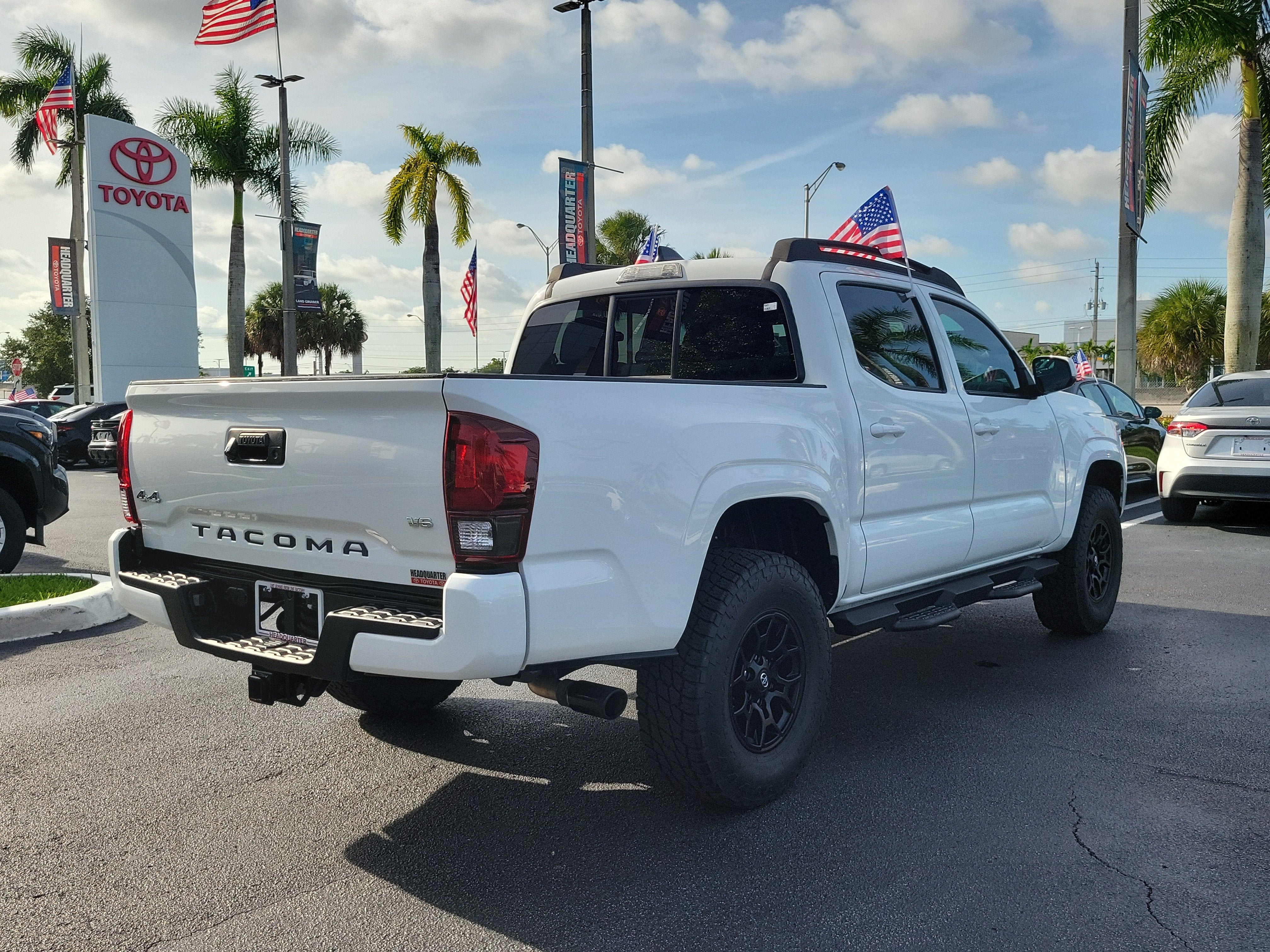 2023 Toyota Tacoma 4WD SR5